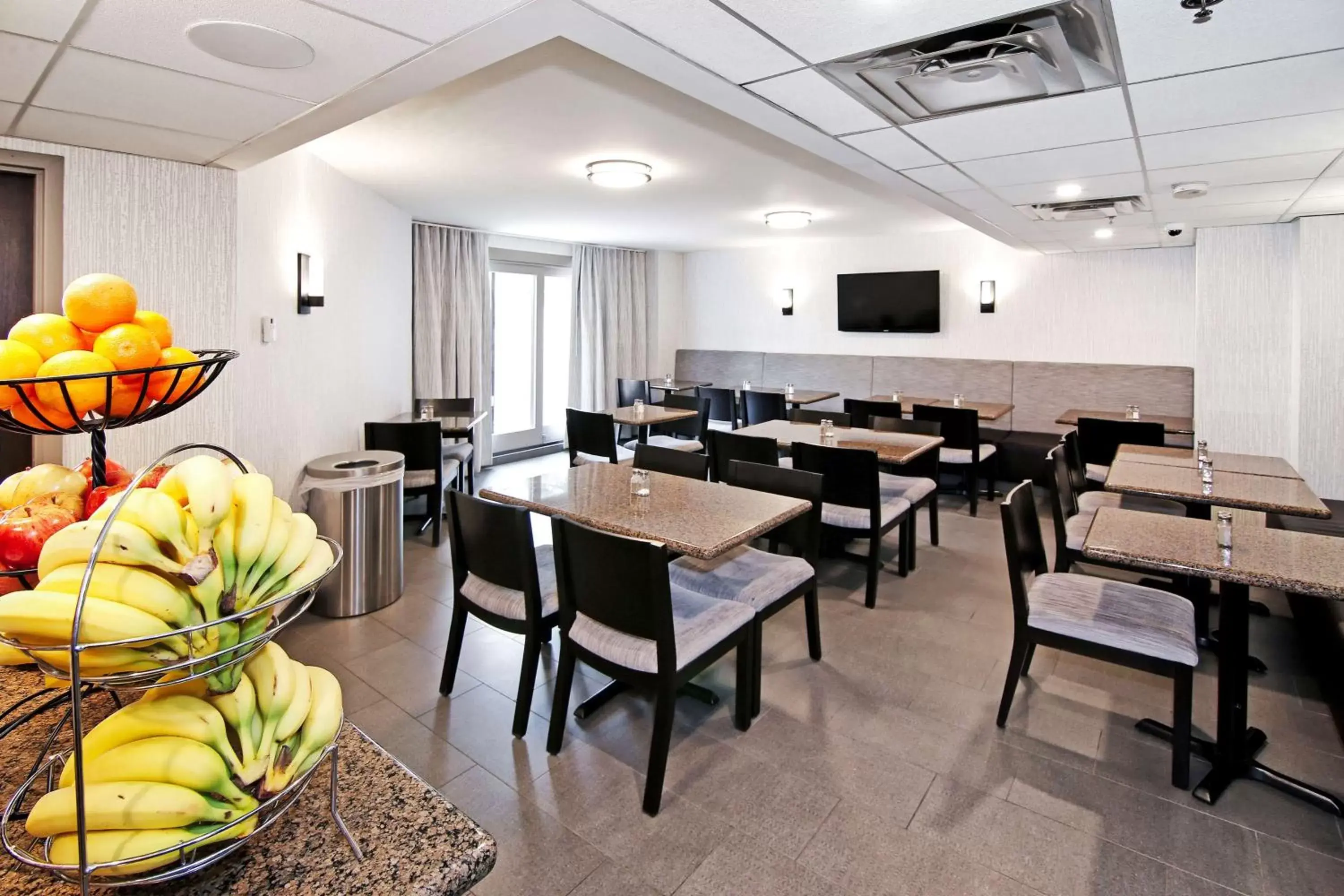 Restaurant/Places to Eat in Best Western Plus Siding 29 Lodge