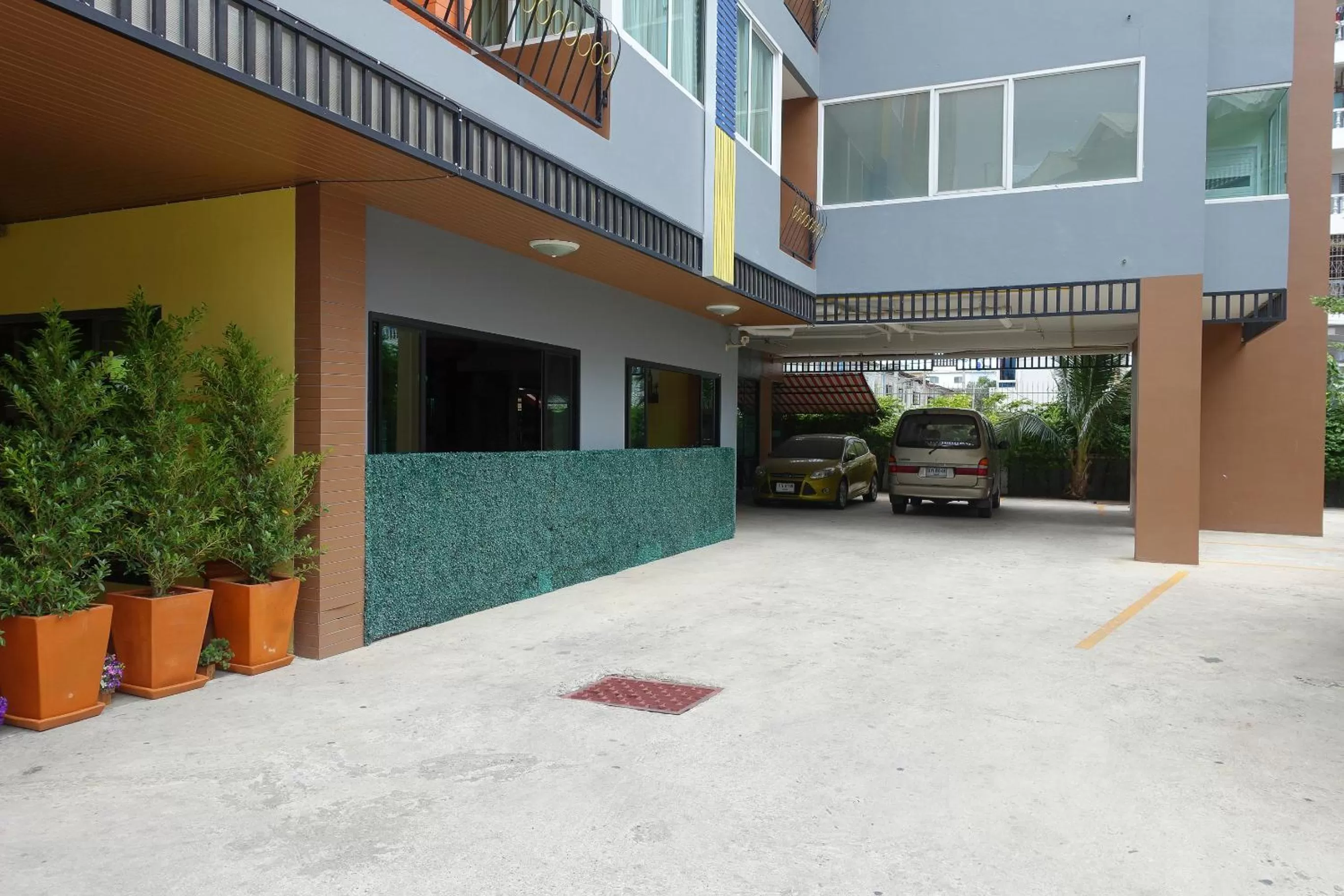 Facade/entrance in The Right Resort