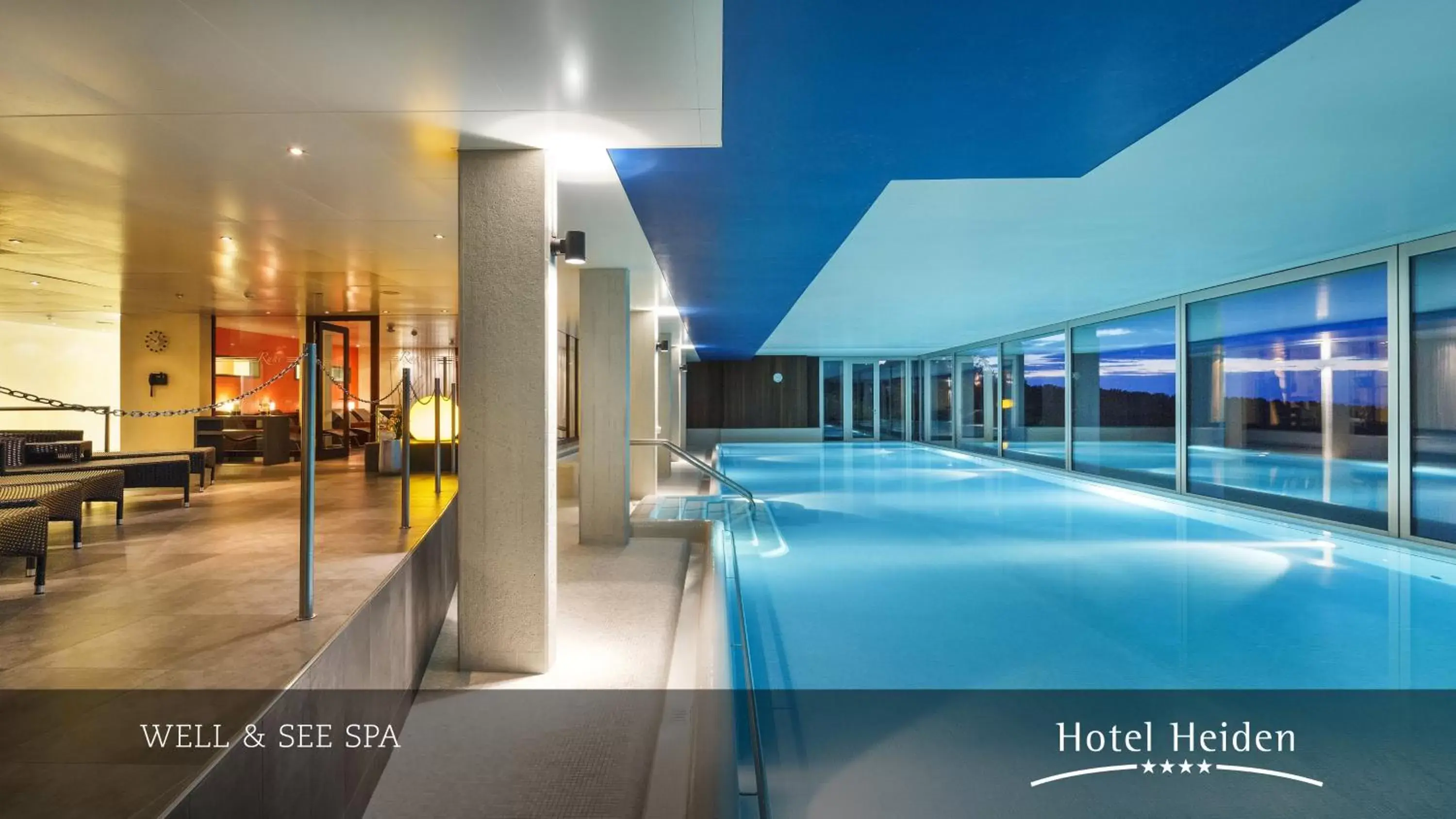 Swimming Pool in Hotel Heiden - Wellness am Bodensee