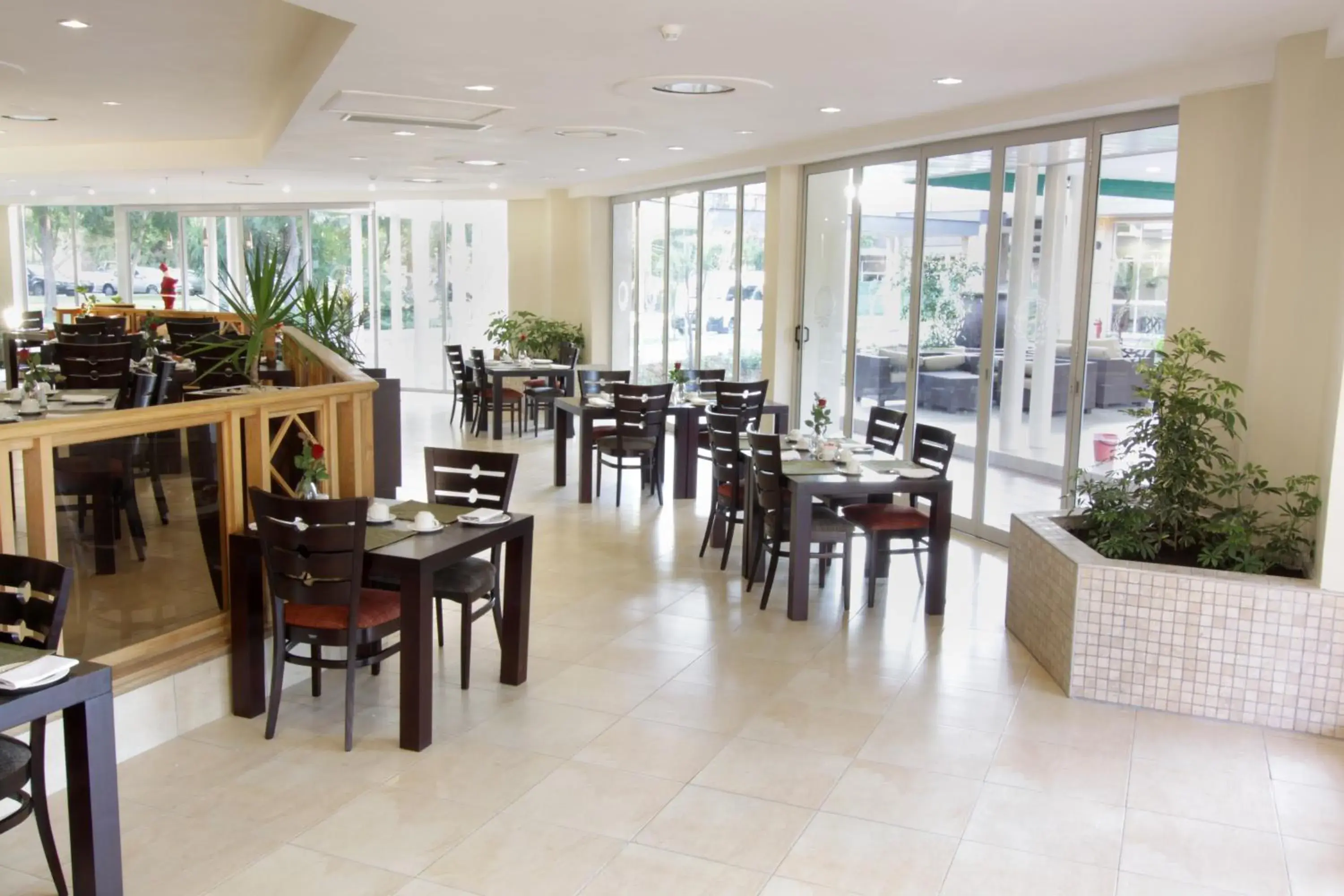 Restaurant/places to eat in Cresta Lodge Gaborone Restaurant/places to eat in Cresta Lodge Gaborone