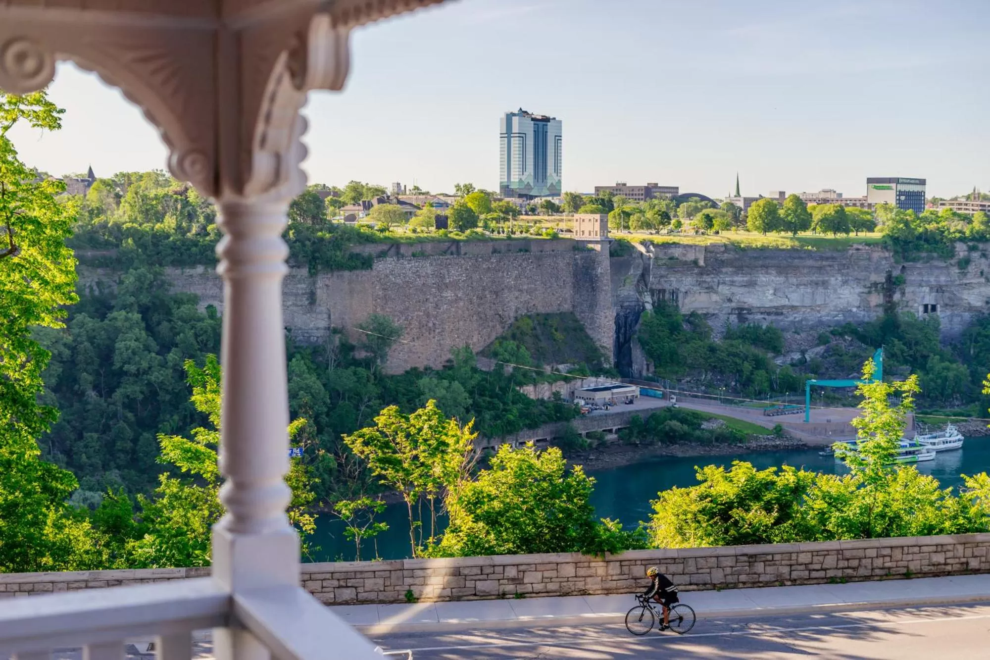 Summer in Niagara Grandview Boutique Hotel