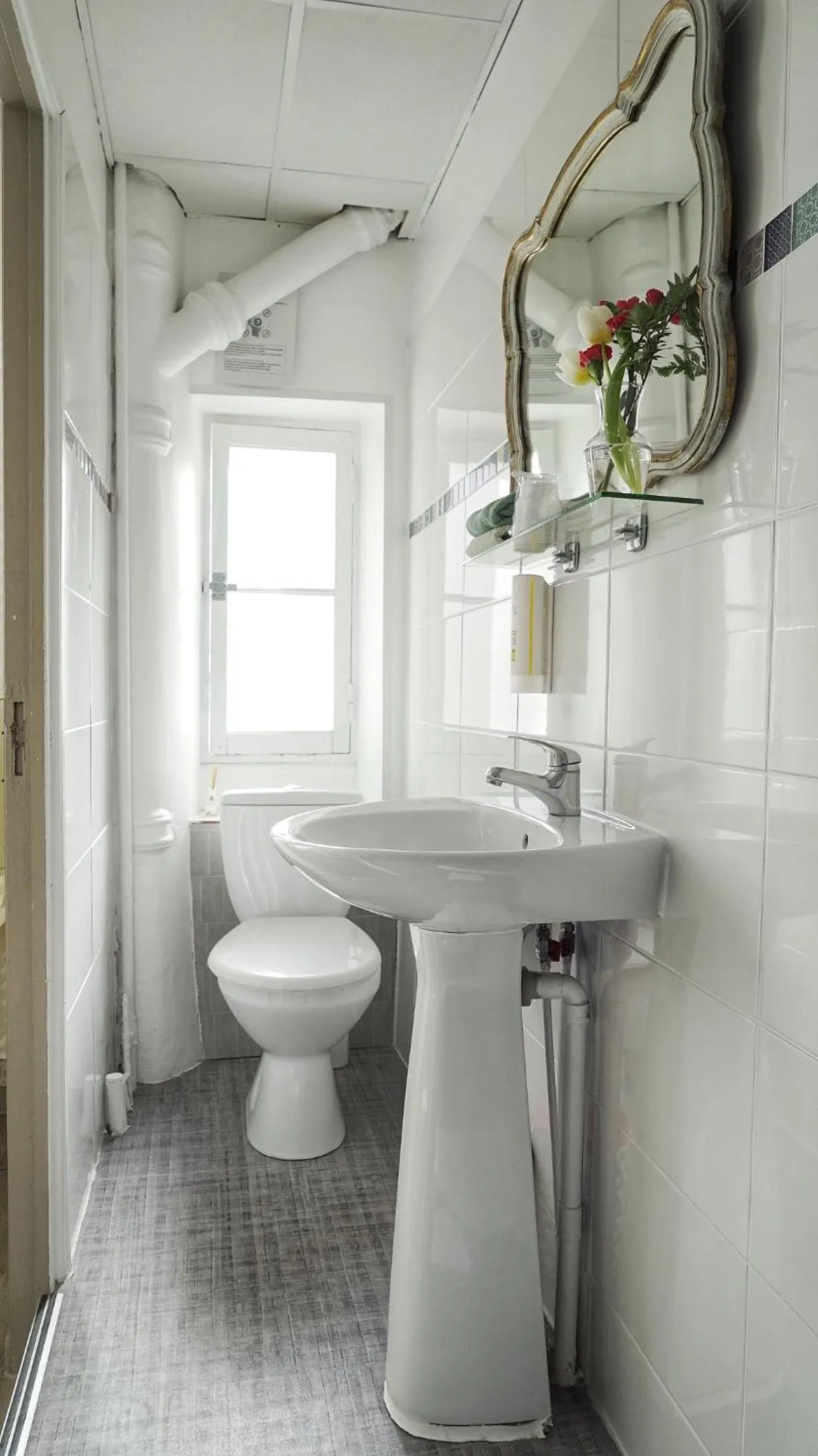 Bathroom in Hotel des Dames