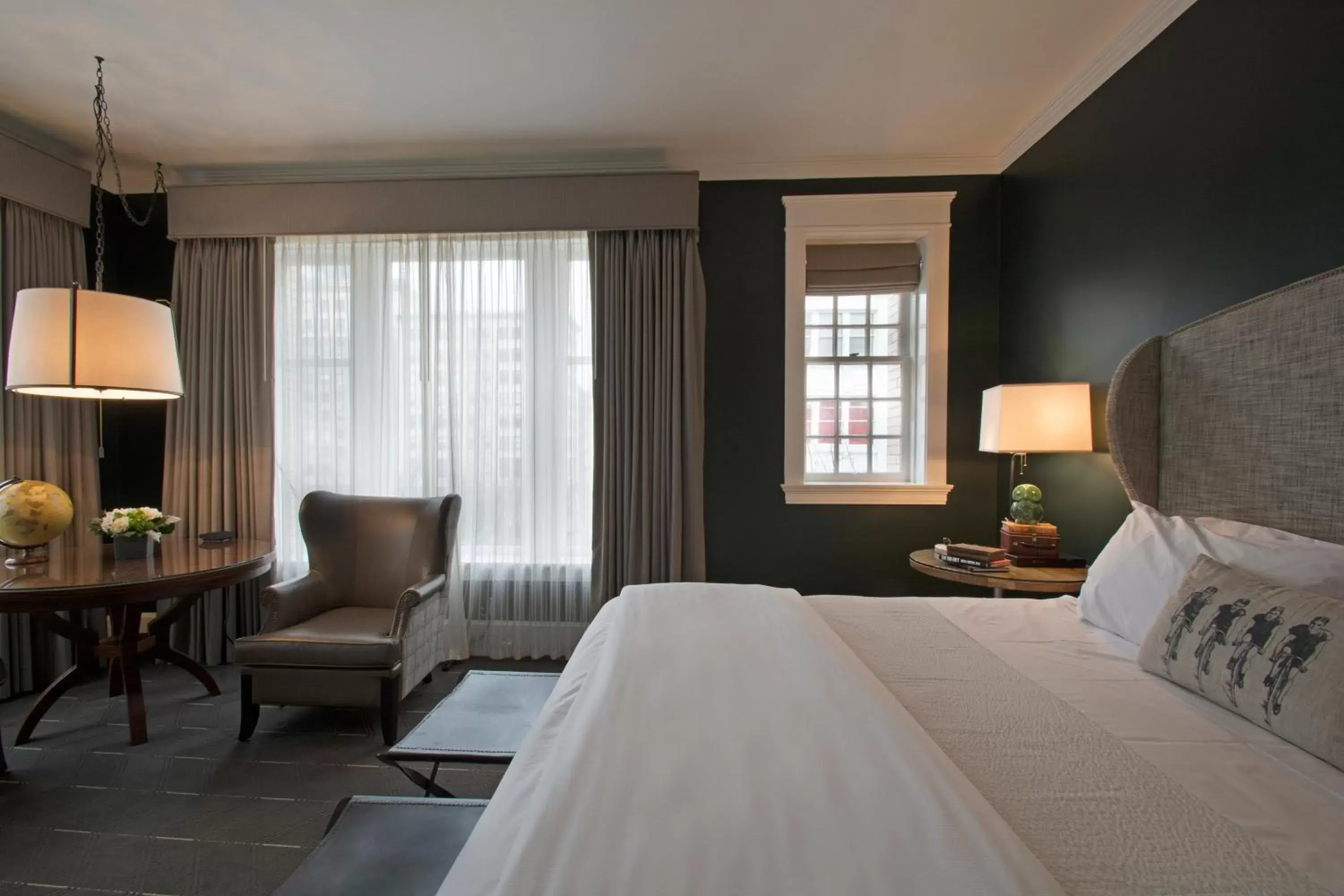 Photo of the whole room, Bed in Sentinel Hotel Photo of the whole room, Bed in Sentinel Hotel