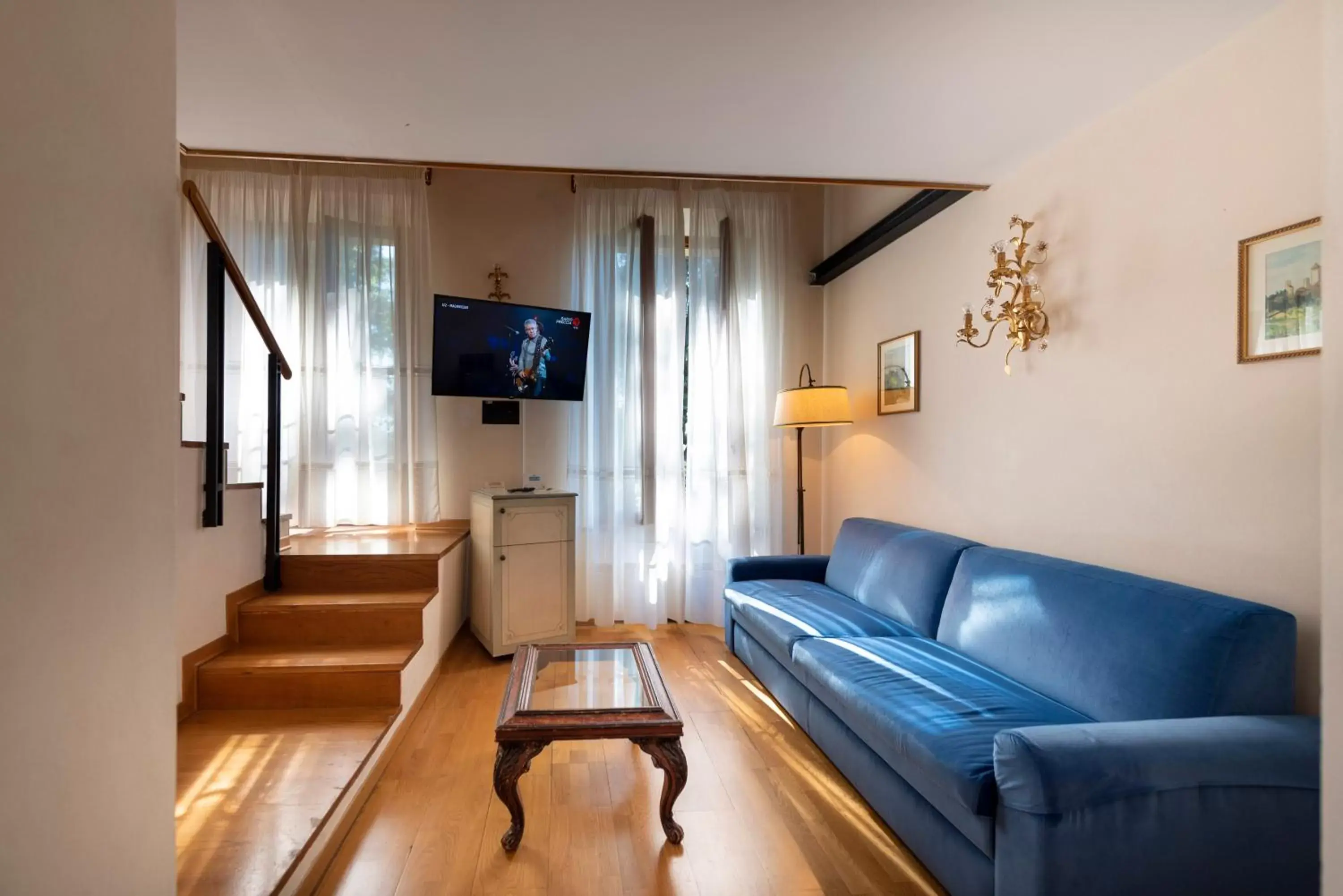 Living room, Seating Area in Villa Scacciapensieri Boutique Hotel