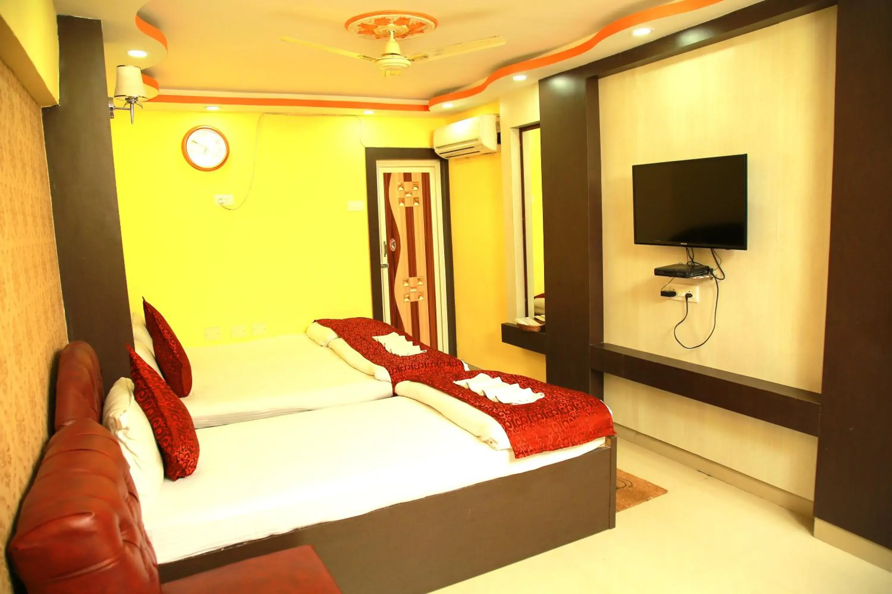 Bedroom, Bed in Babul Hotel