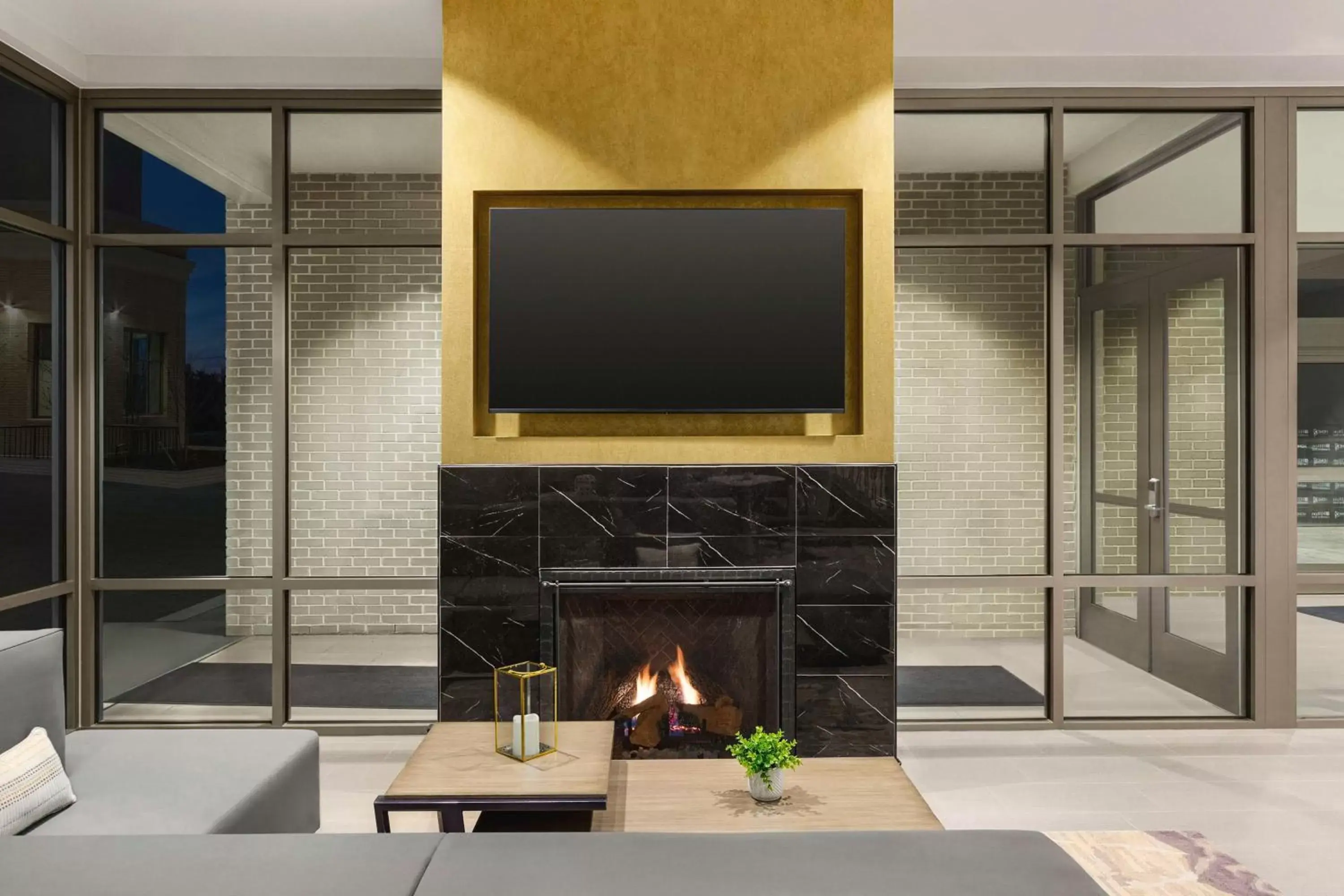 Lobby or reception, TV/Entertainment Center in Home2 Suites By Hilton Nashville West End Avenue
