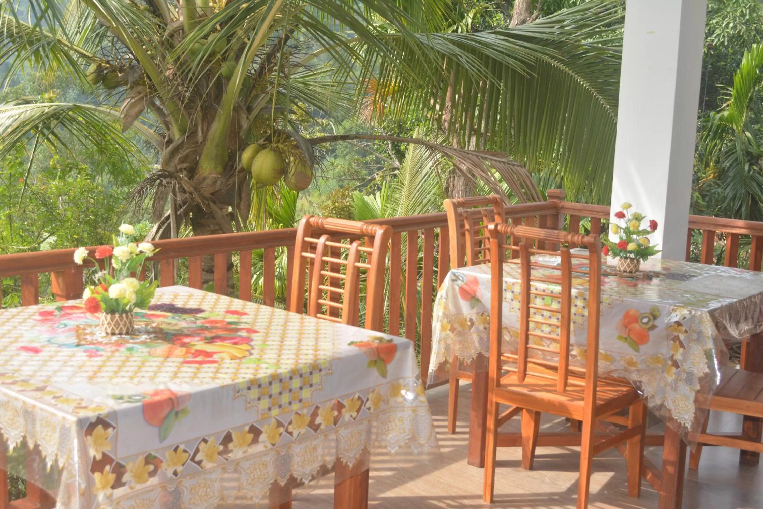 Property building in Saddle Cottage