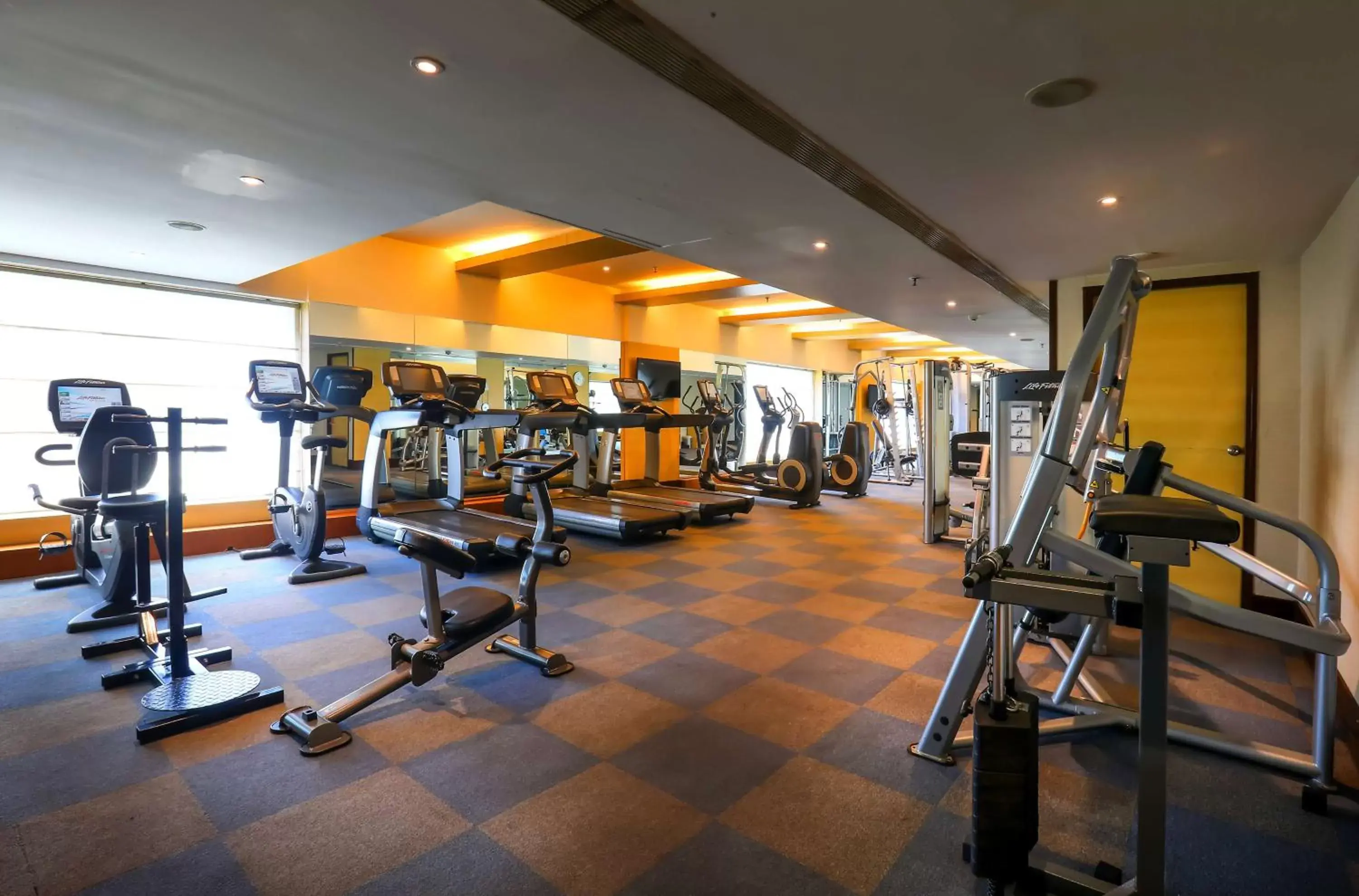 Activities, Fitness Center/Facilities in Radisson Blu Hotel Chennai City Centre