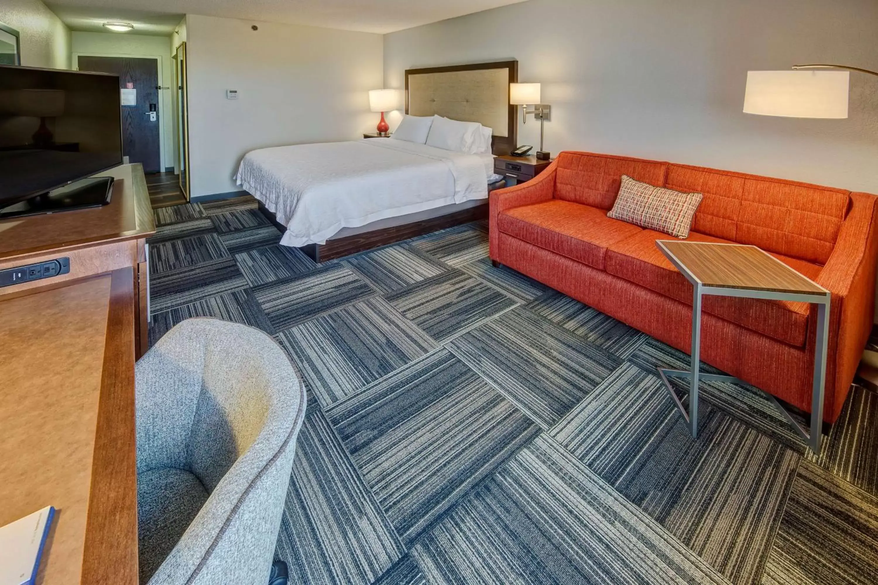 Bedroom, Bed in Hampton Inn Memphis / Southaven