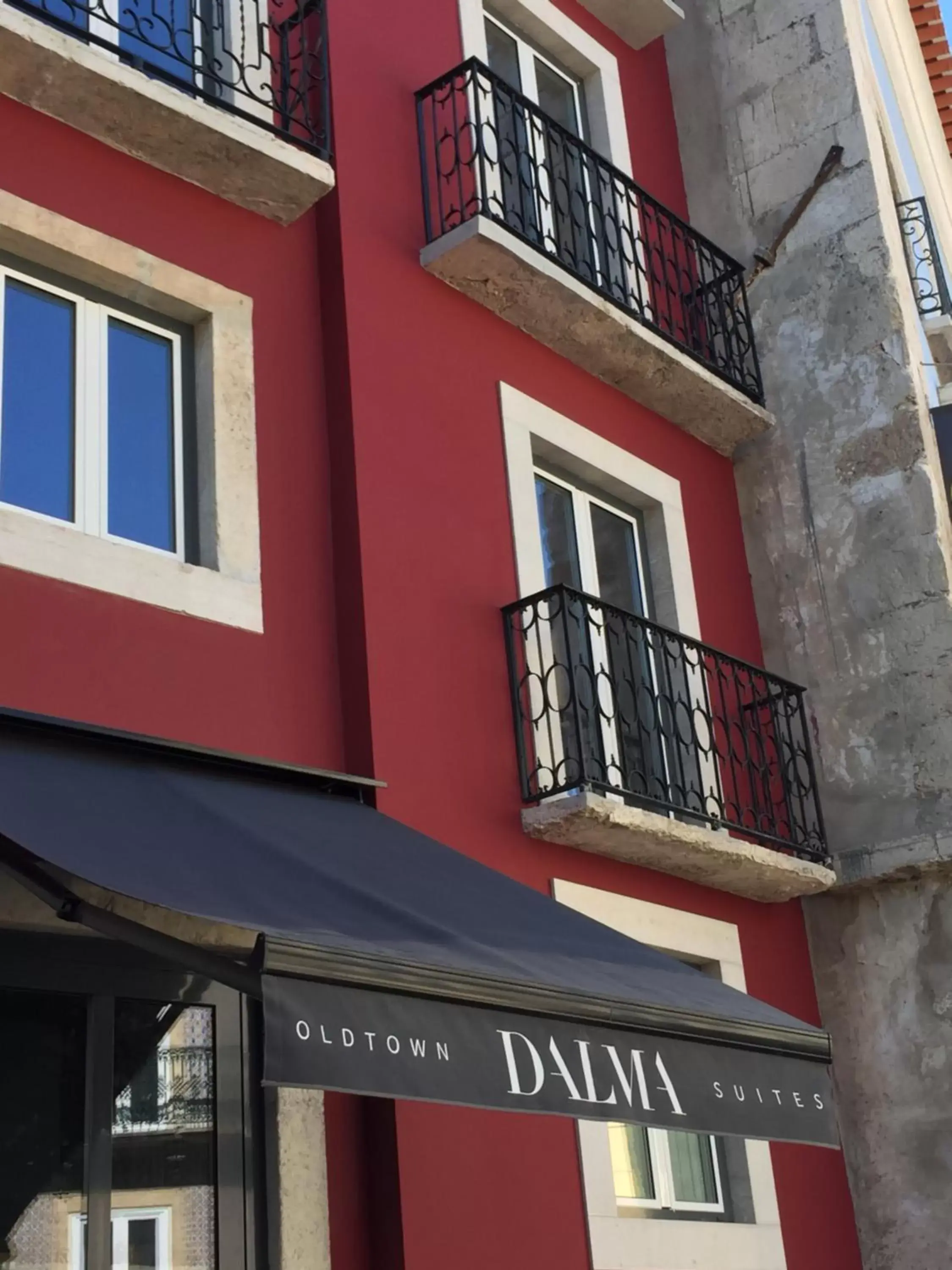 Facade/entrance, Property Building in Dalma Old Town Suites