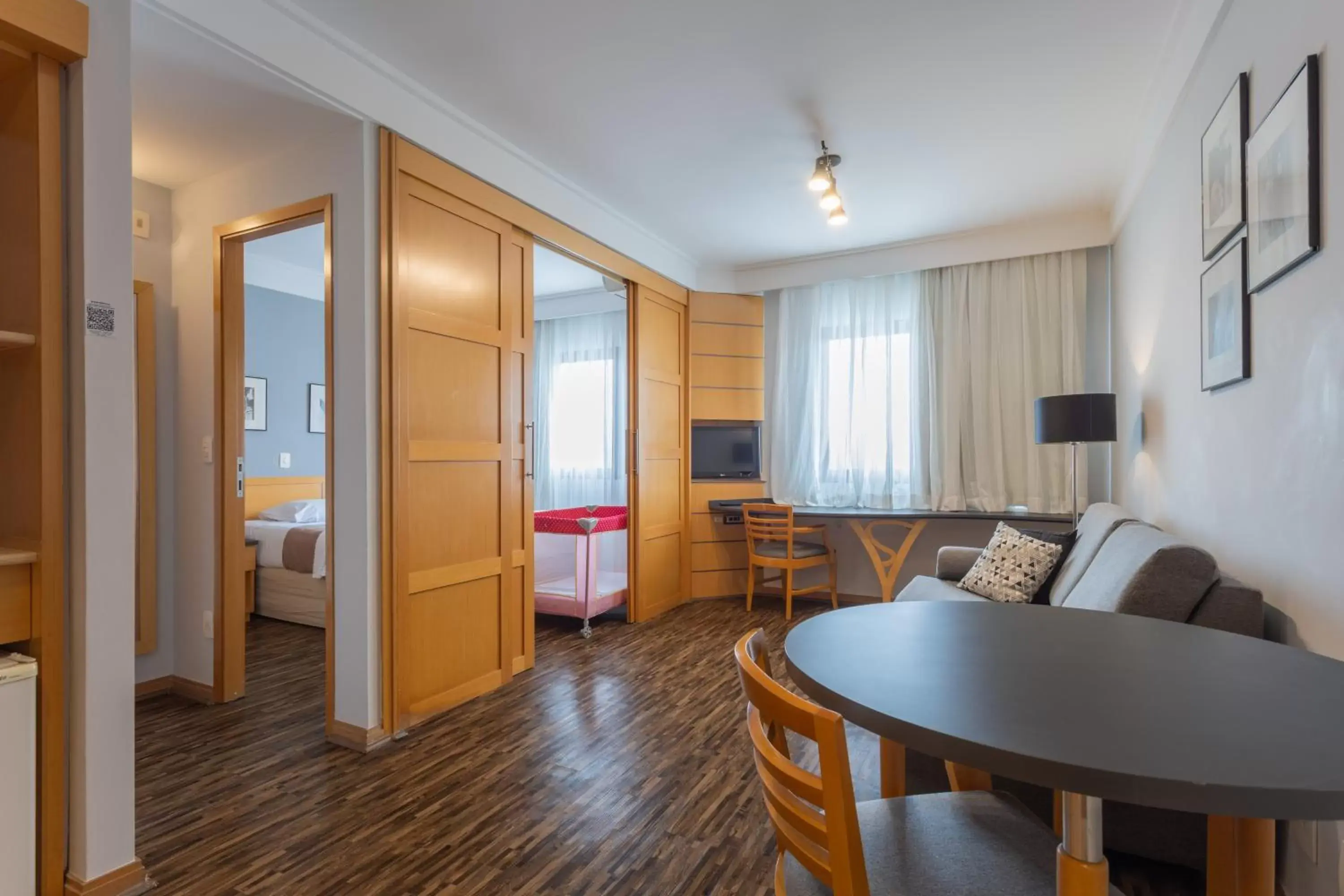 TV and multimedia, Bed in Green Place Ibirapuera TV and multimedia, Bed in Green Place Ibirapuera