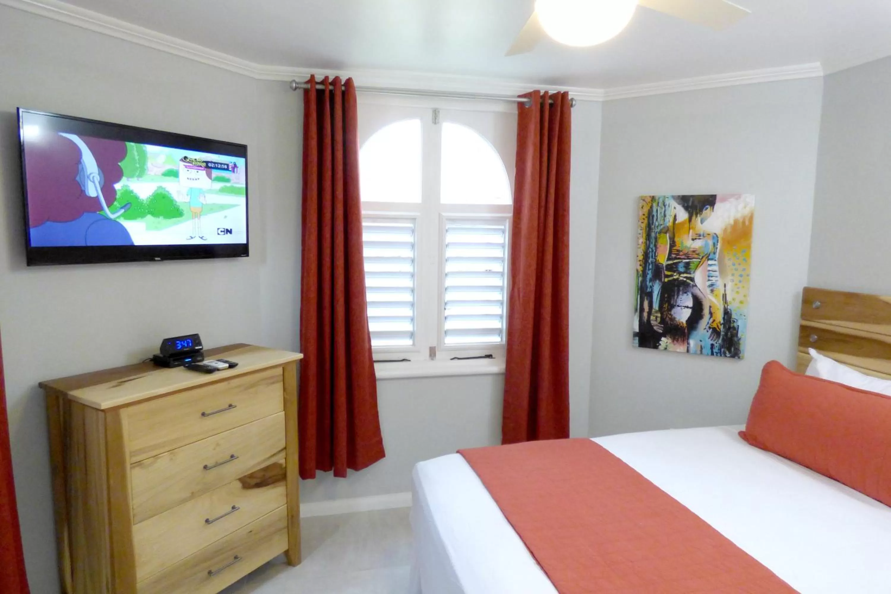 TV and multimedia, Bed in Beach One Bedroom Suite A22