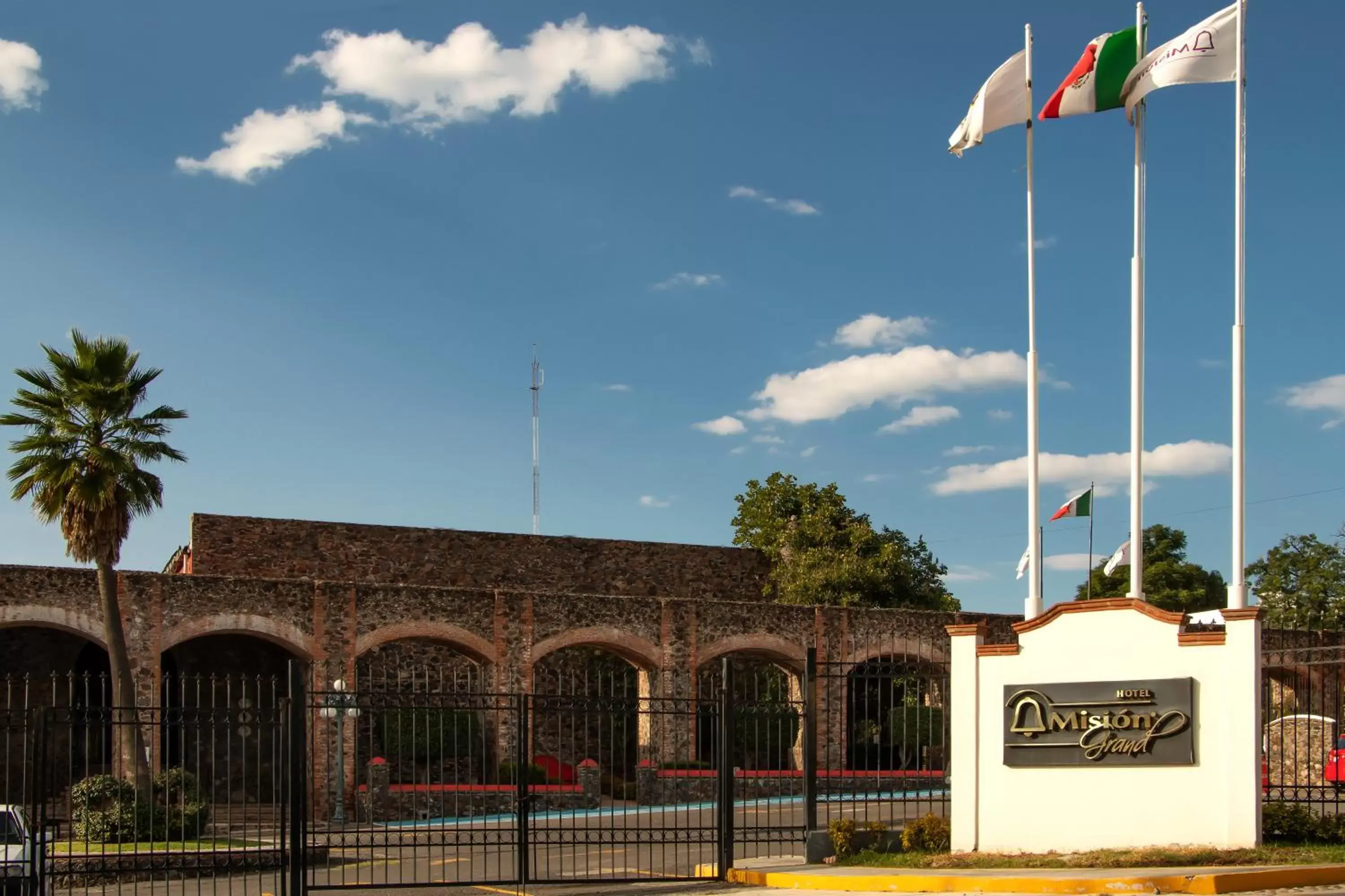 Facade/entrance, Property Building in Mision Grand Juriquilla