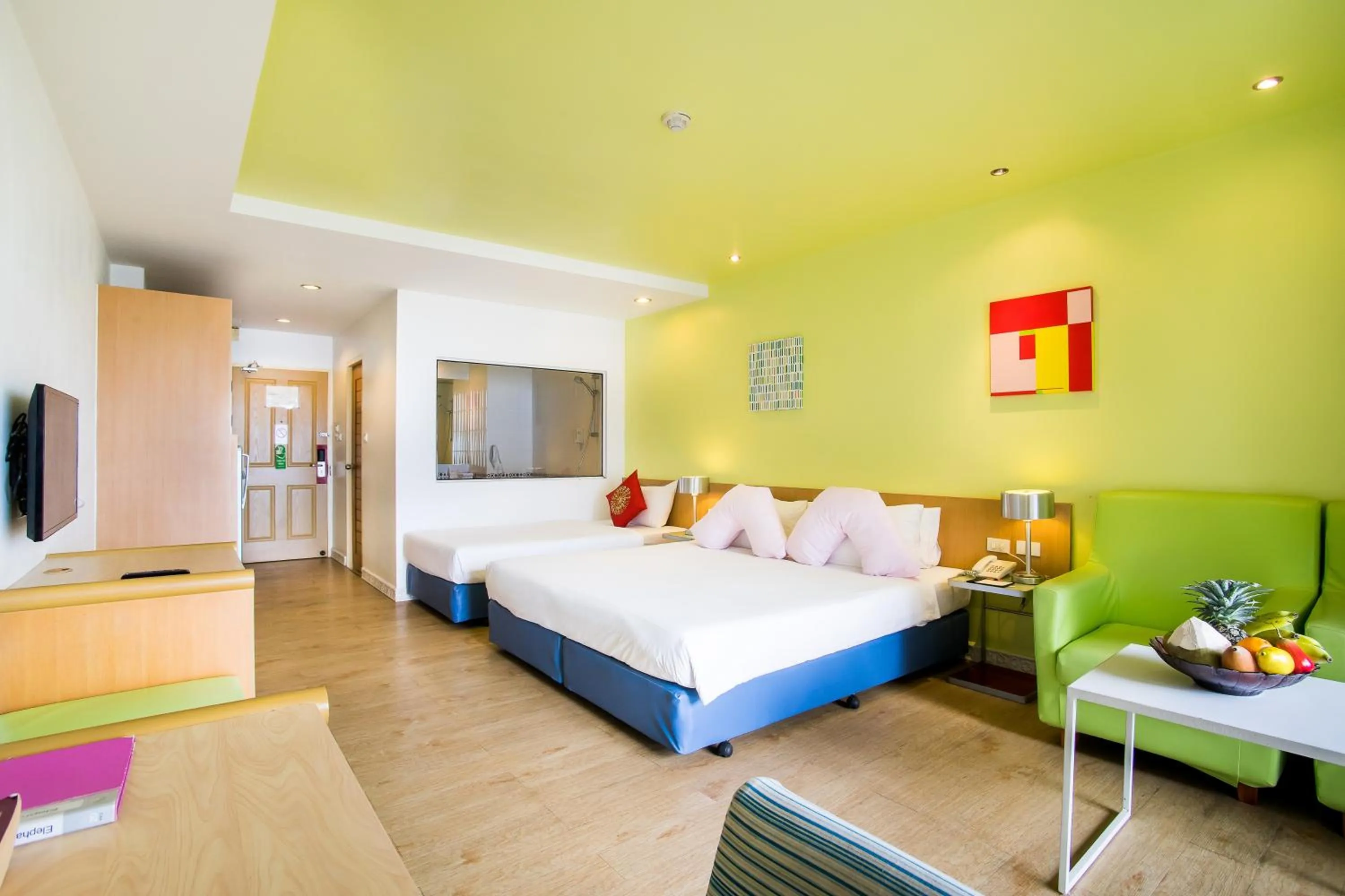 Photo of the whole room, Bed in Best Bella Pattaya