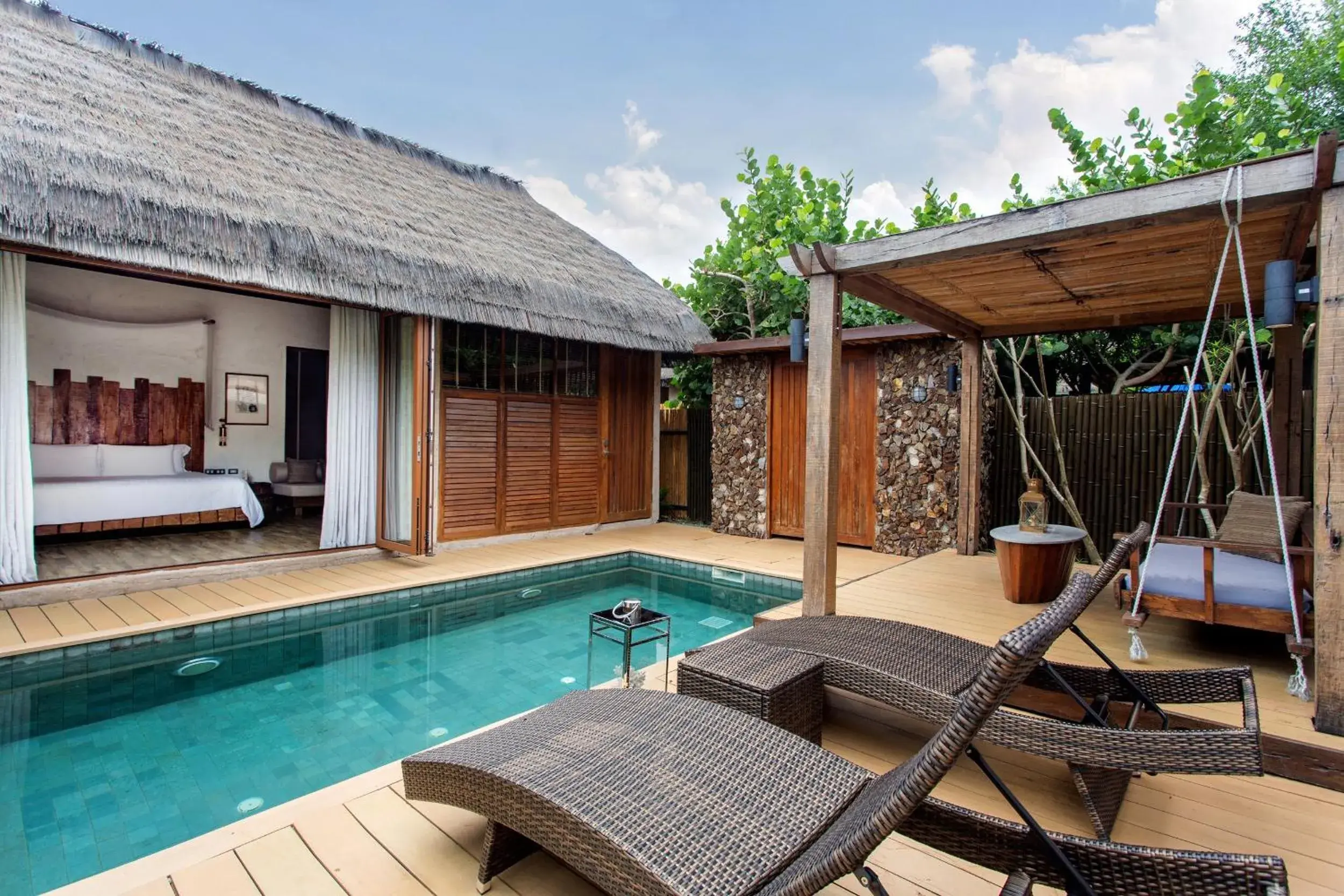 Balcony/Terrace, Swimming Pool in U Pattaya