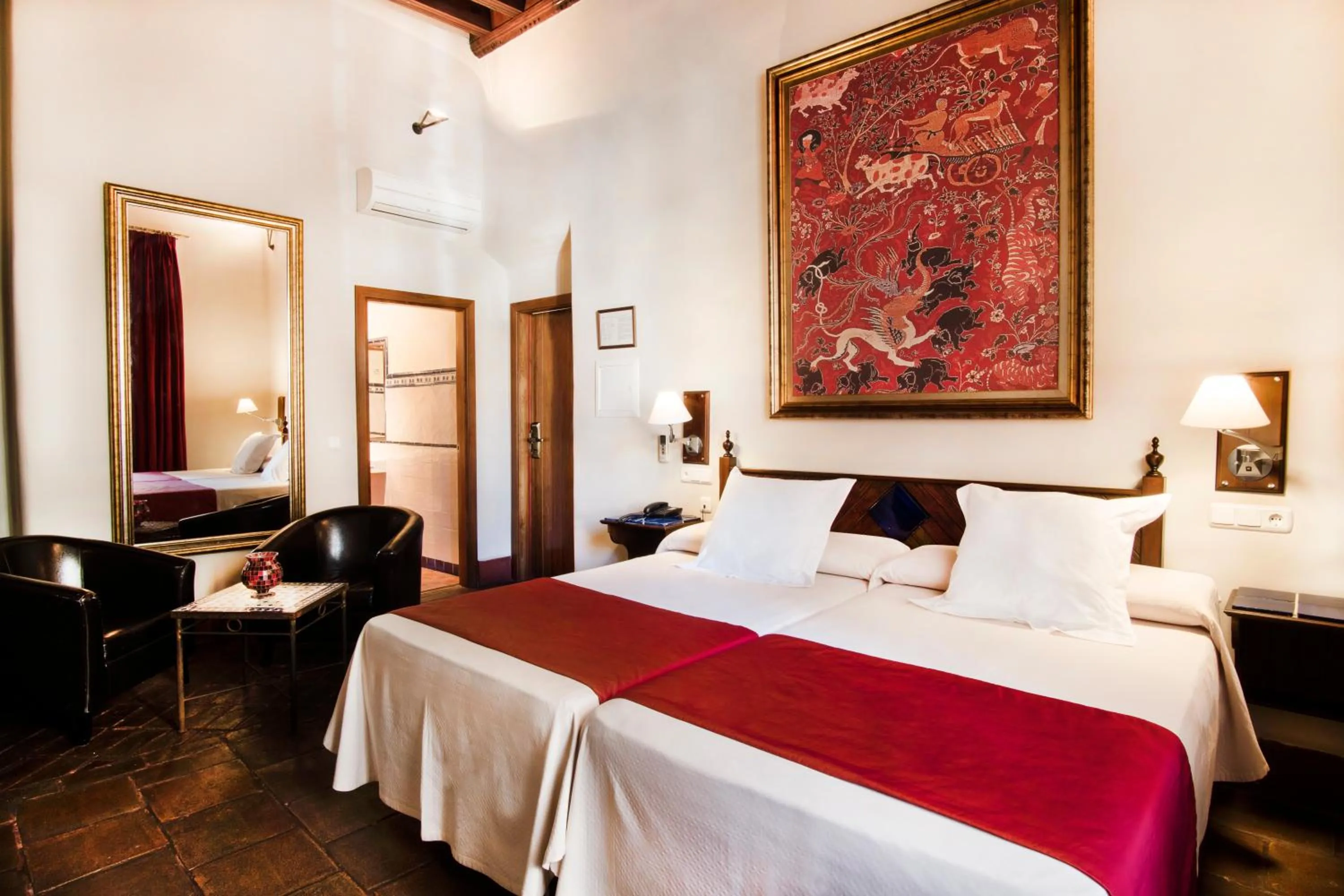 Photo of the whole room, Bed in Casa Palacio Pilar del Toro