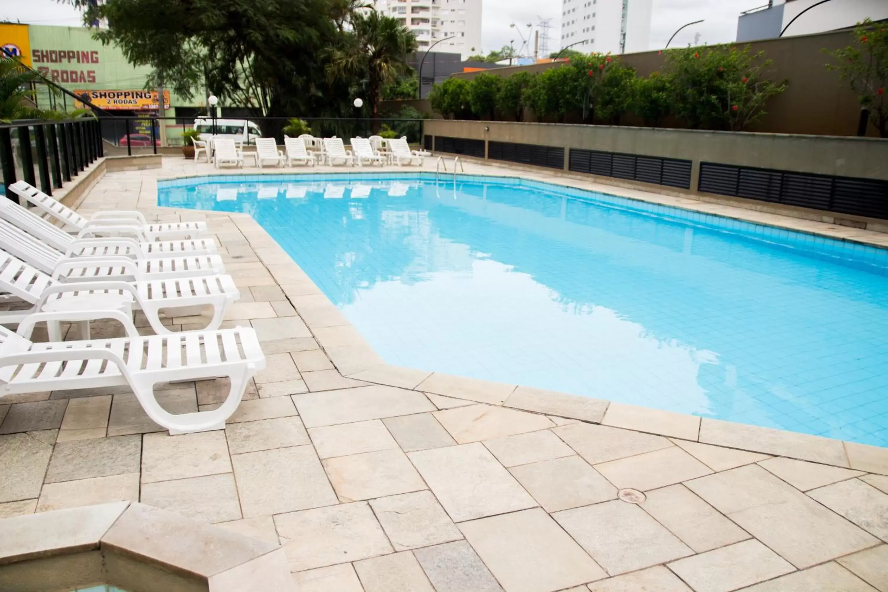 Swimming Pool in Summit Flat Service Swimming Pool in Summit Flat Service