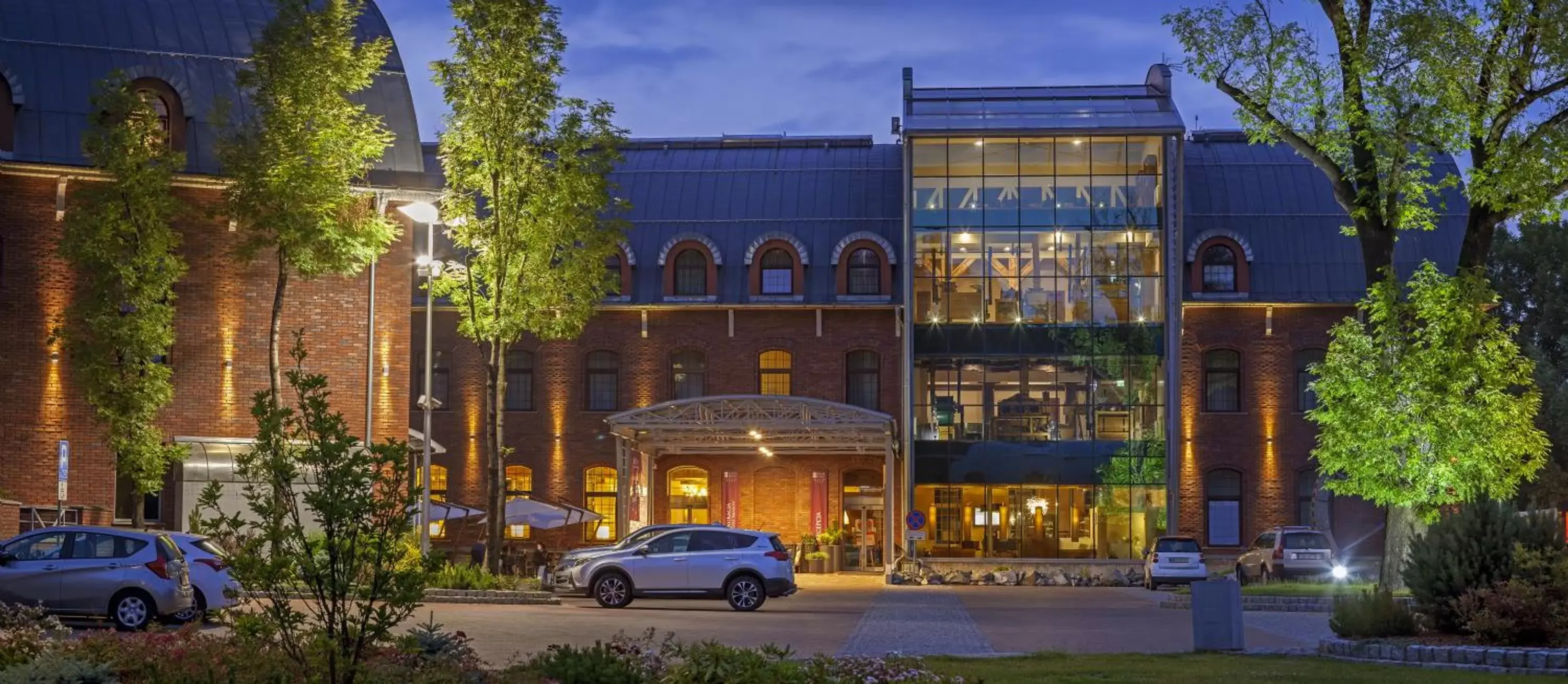 Facade/entrance, Property Building in Młyn Jacka Hotel & Spa