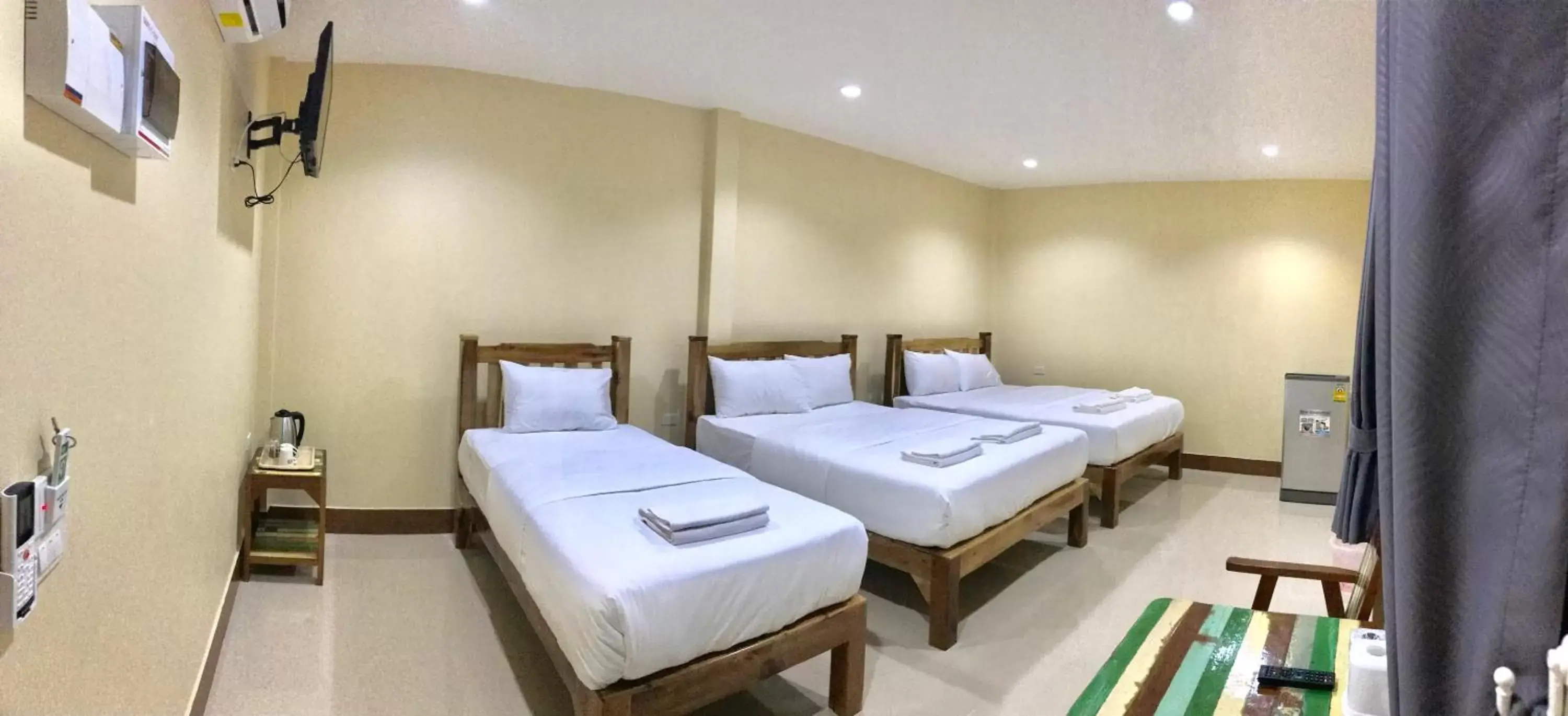 Bed in Huan Soontaree Bed in Huan Soontaree