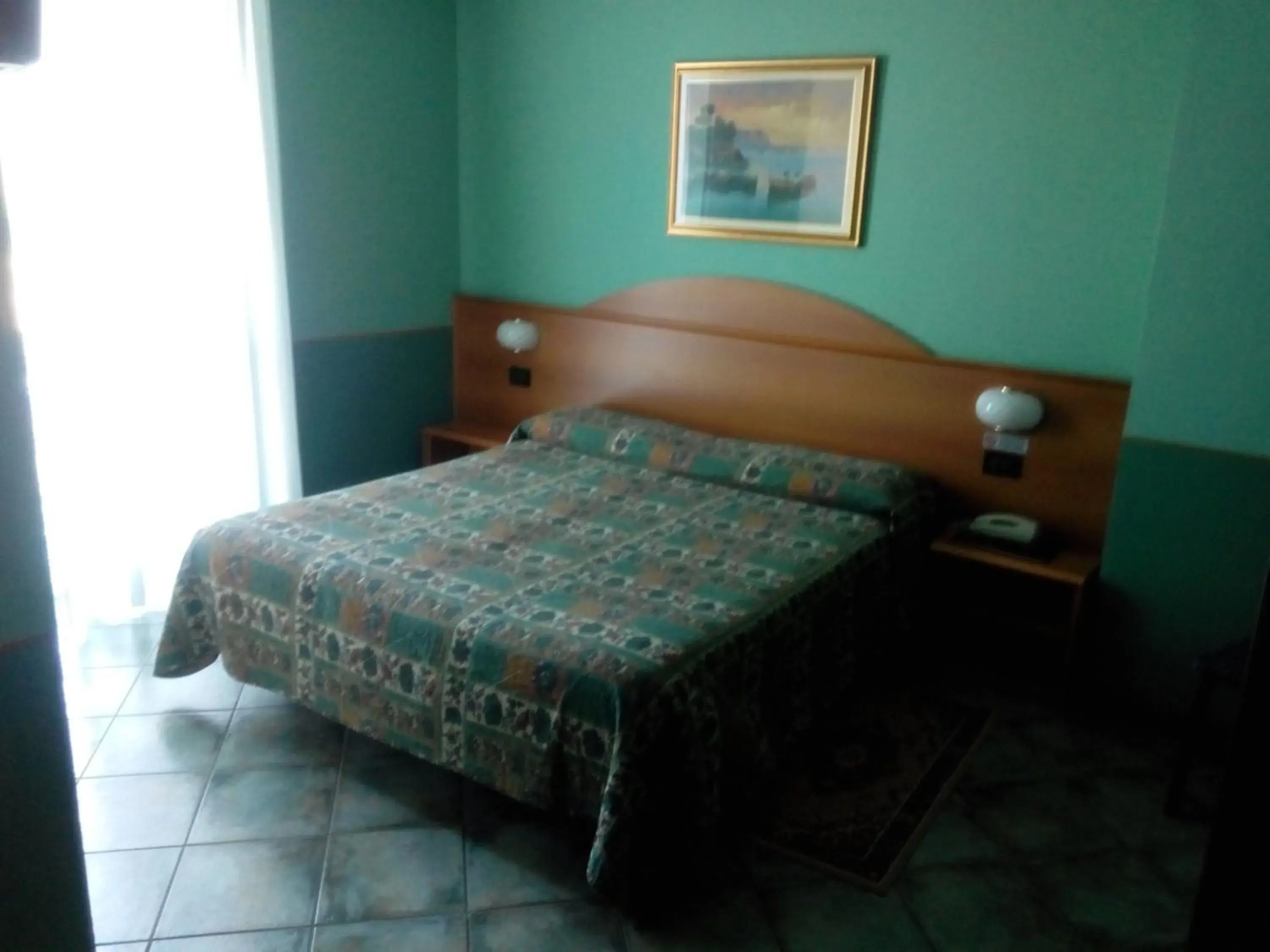Bed in Hotel Azalea