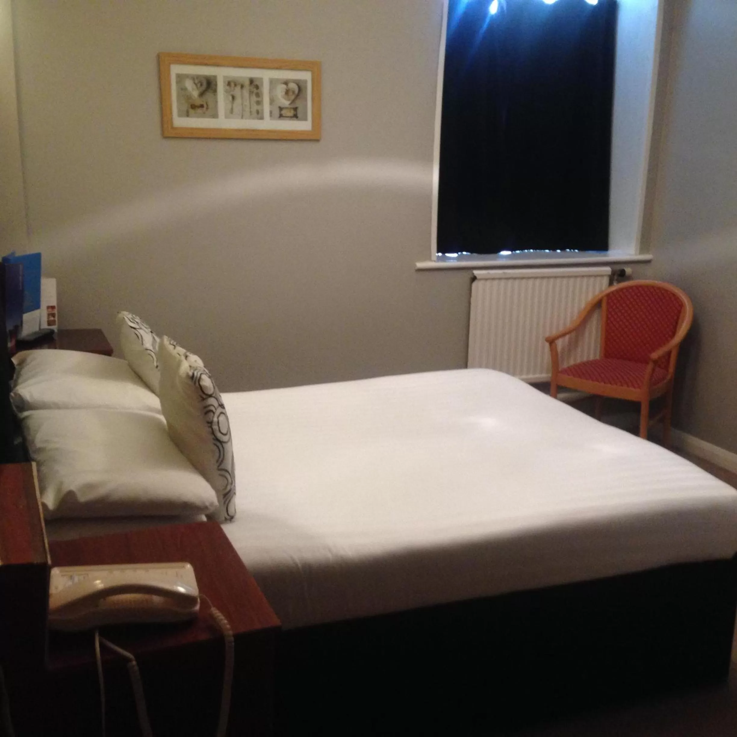 Bedroom in Suncliff Hotel - OCEANA COLLECTION