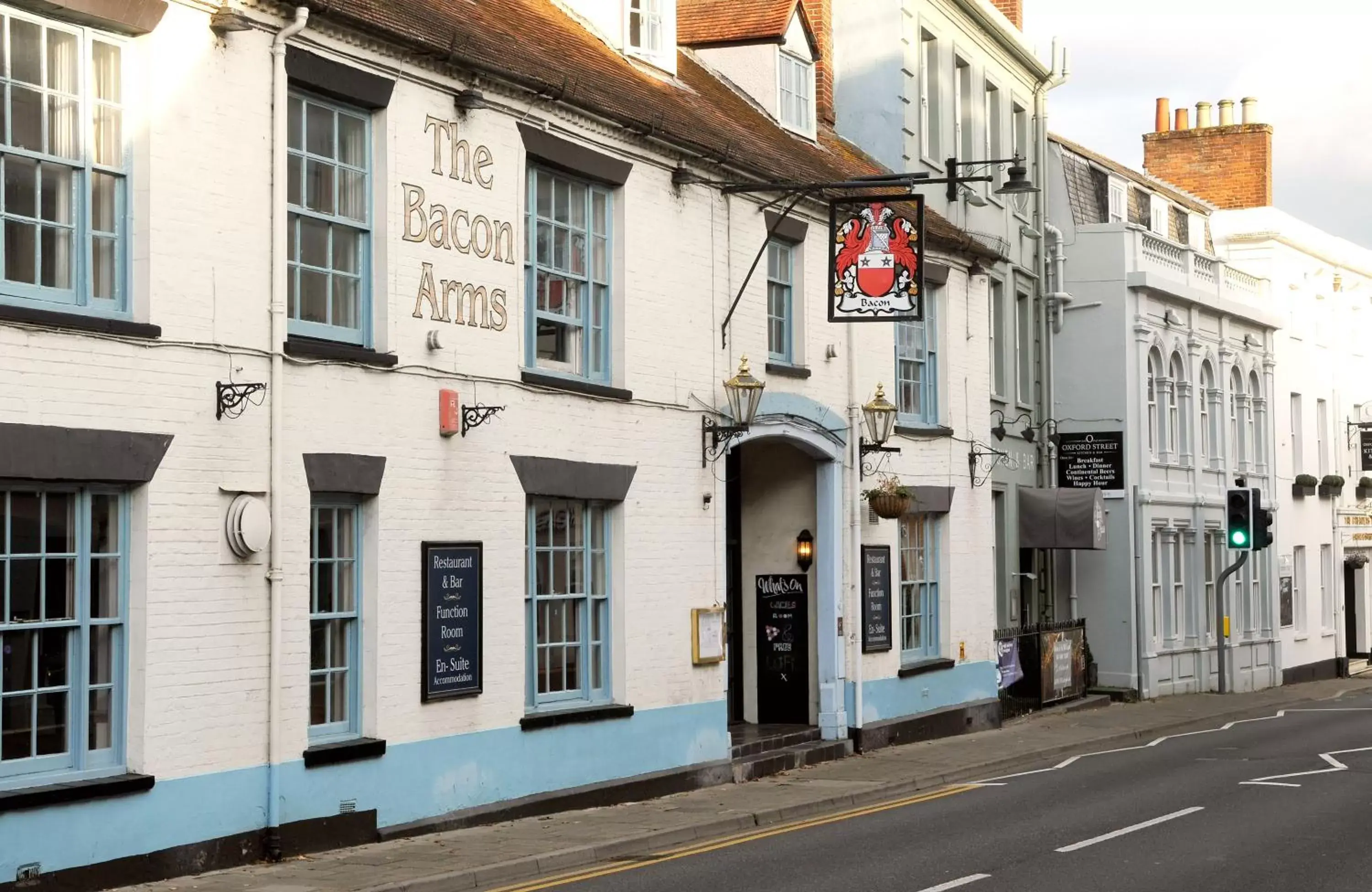 Property Building in Bacon Arms, Newbury