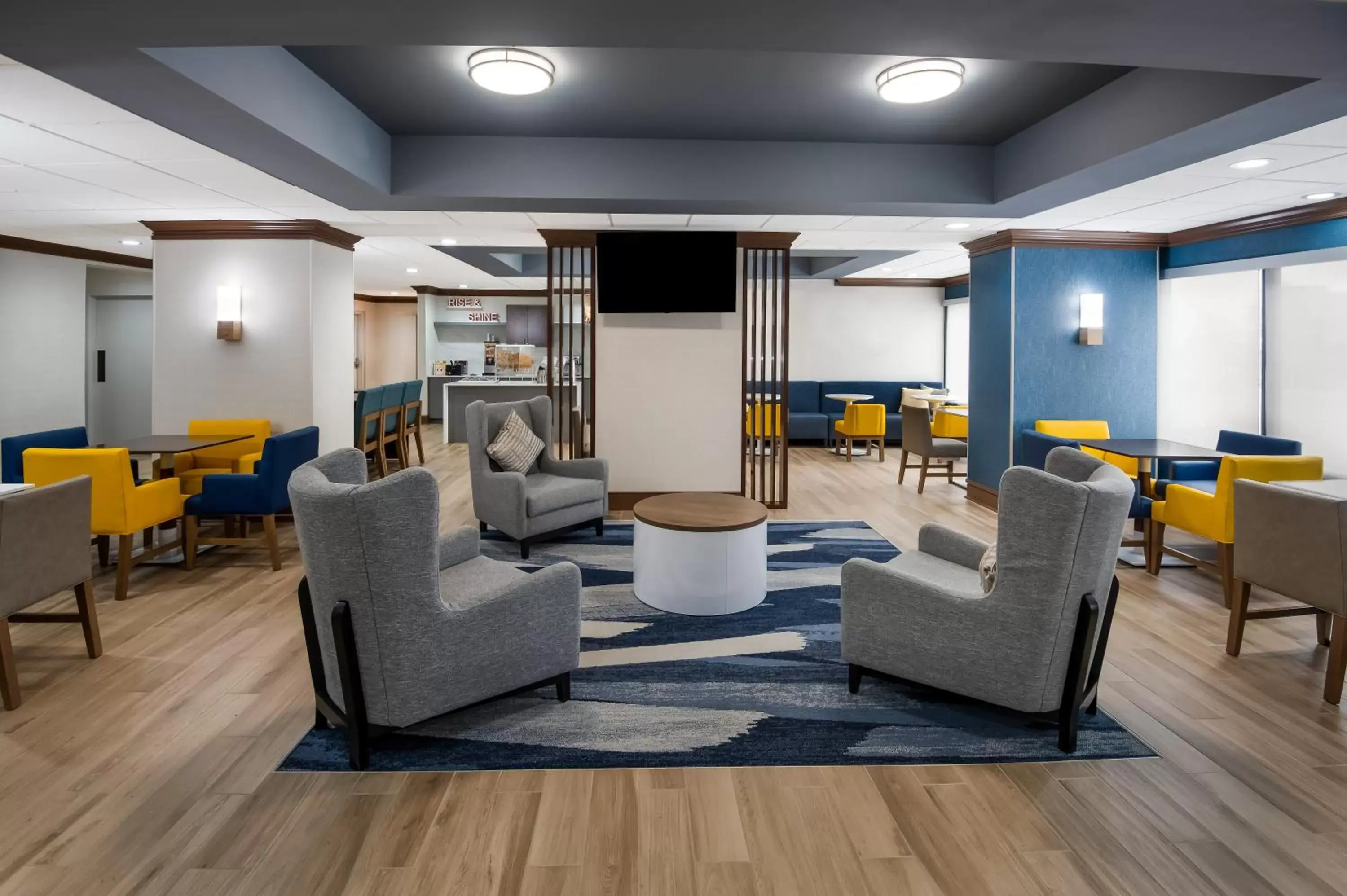 Lobby or reception, Seating Area in Comfort Inn & Suites Fishers - Indianapolis