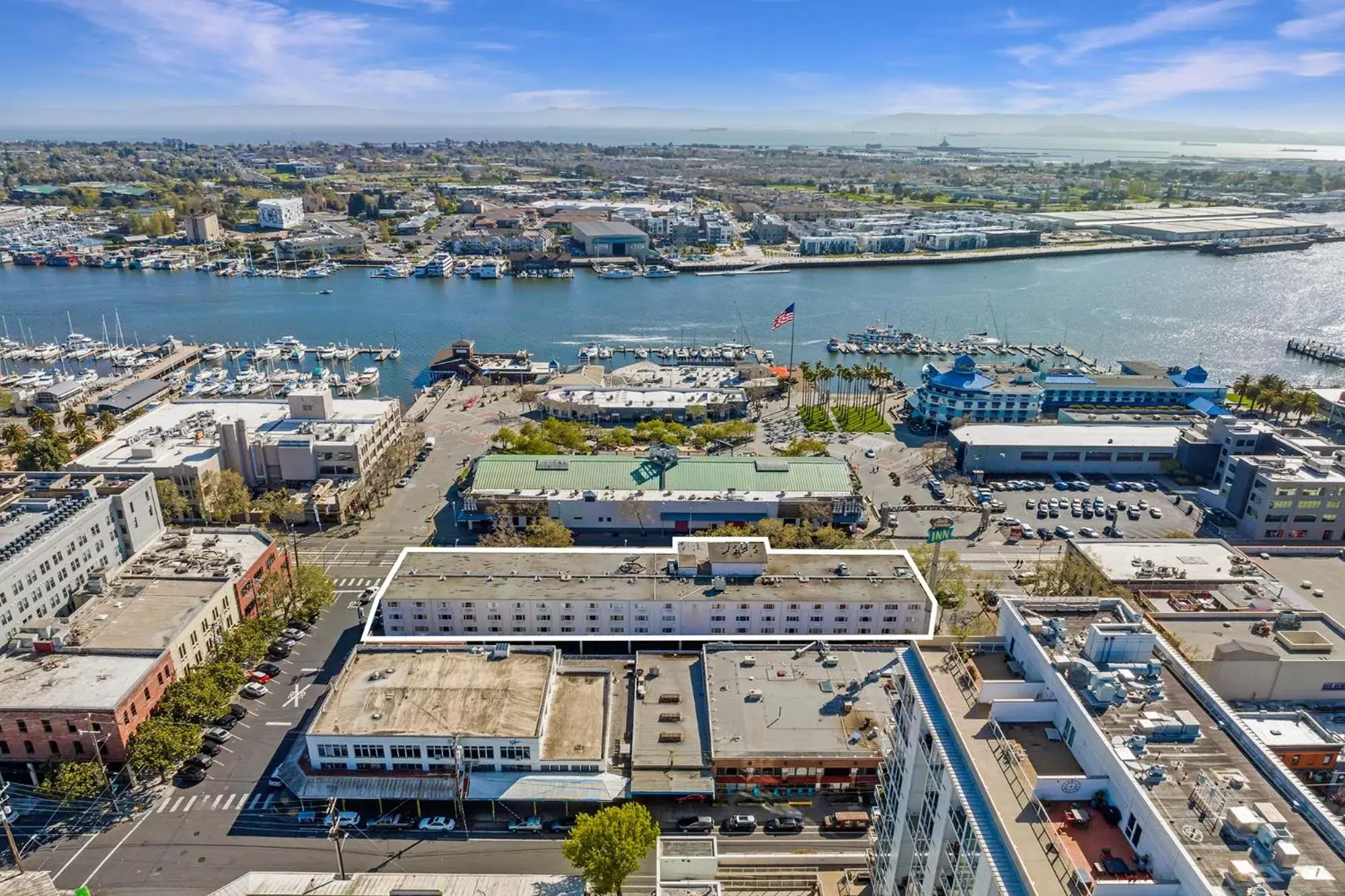 Bird's eye view, Bird's-eye View in Jack London Inn