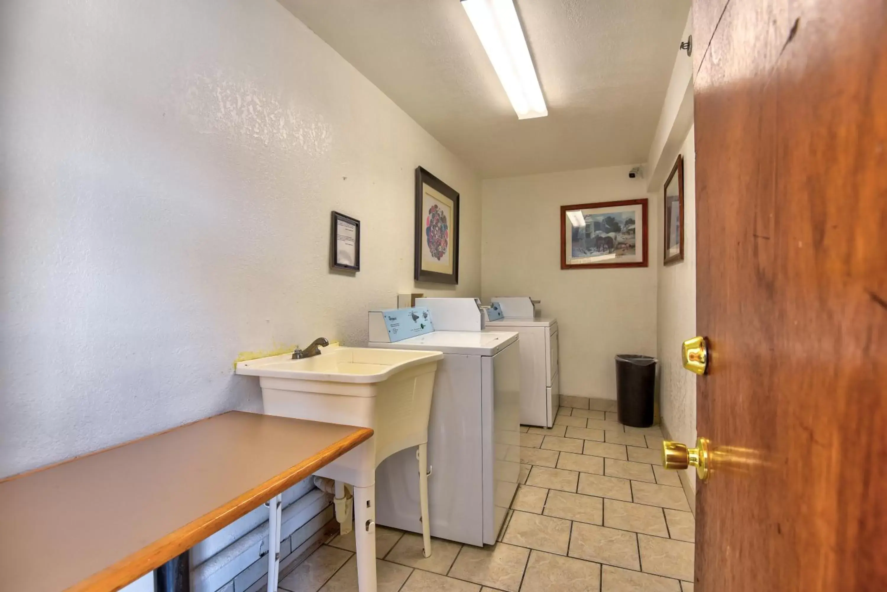 laundry, Bathroom in Ramada by Wyndham Oklahoma City Airport North