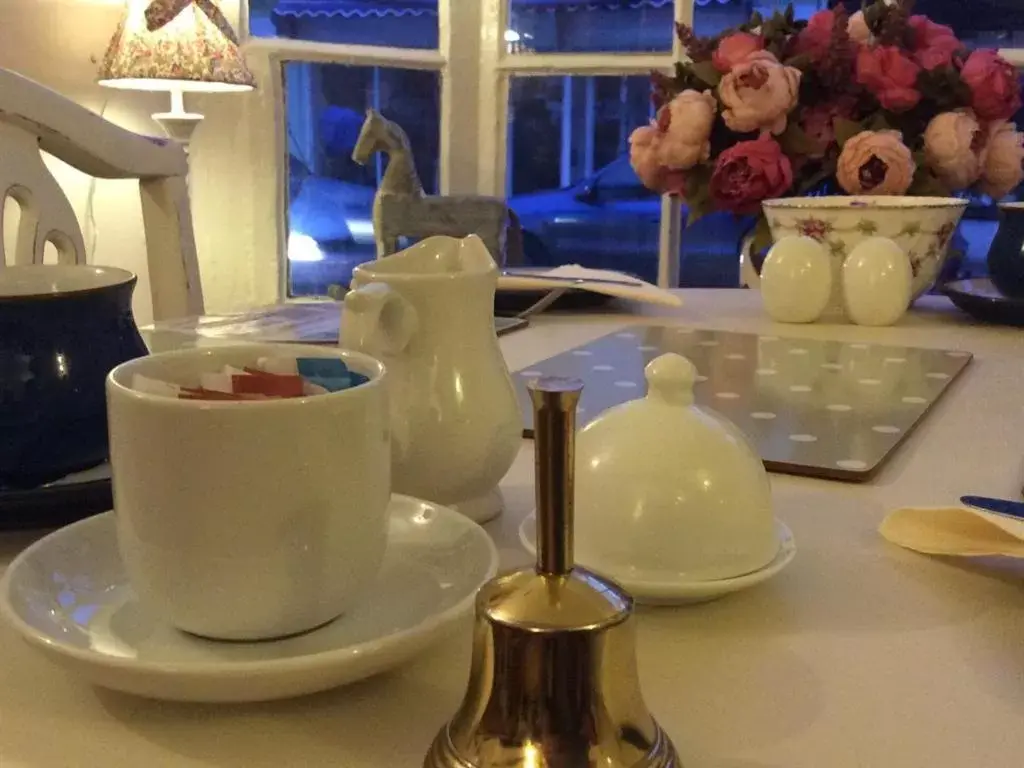 Dining area in Old Street B&B