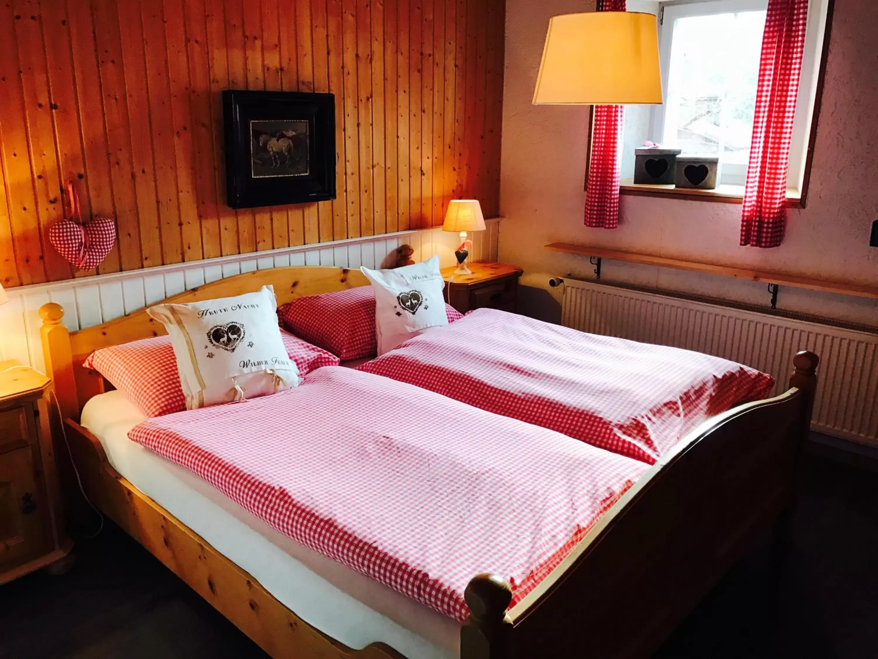 Bed in Auberge de l'Assesseur - Mont-Soleil