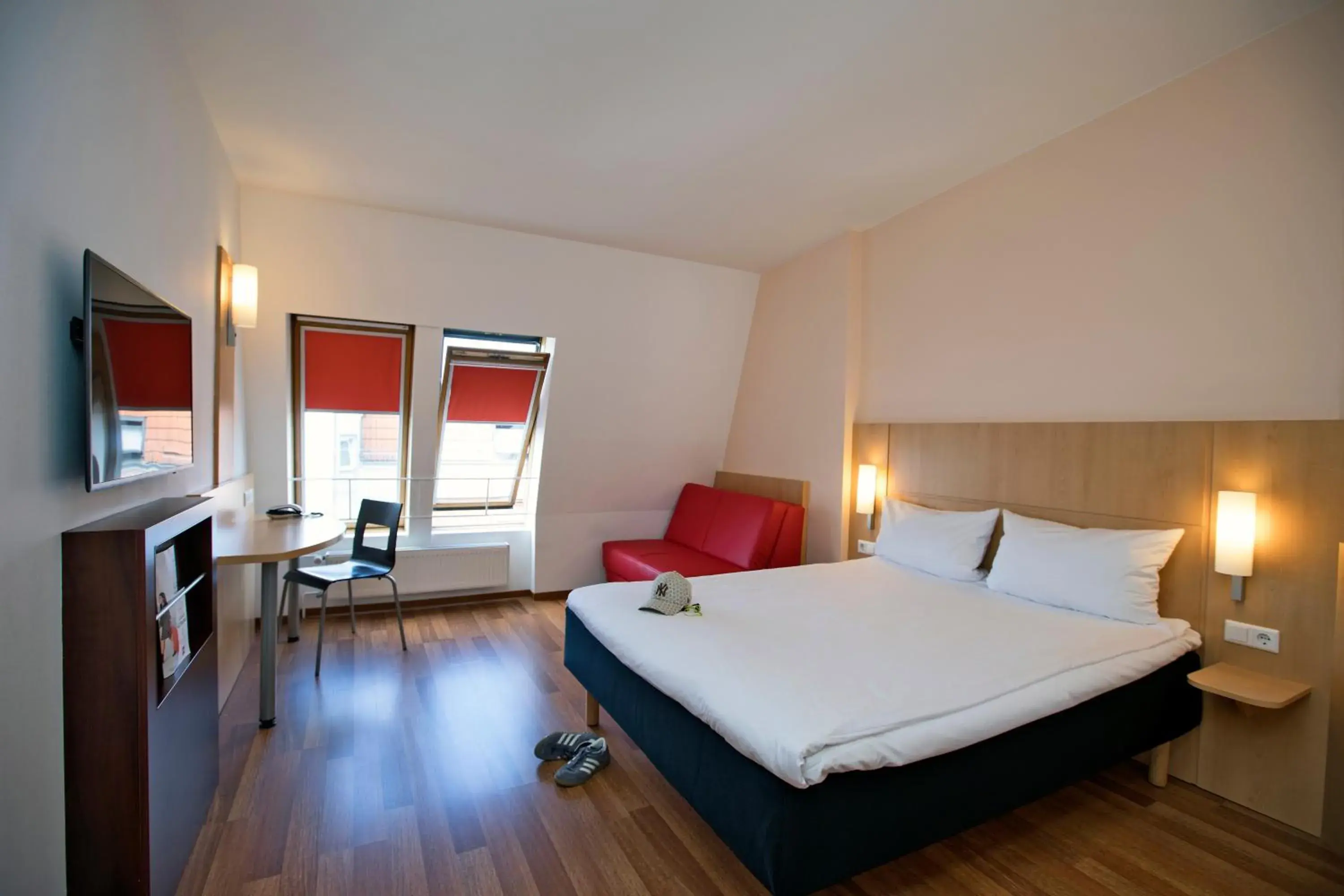 Bed in ibis Berlin City Süd Bed in ibis Berlin City Süd