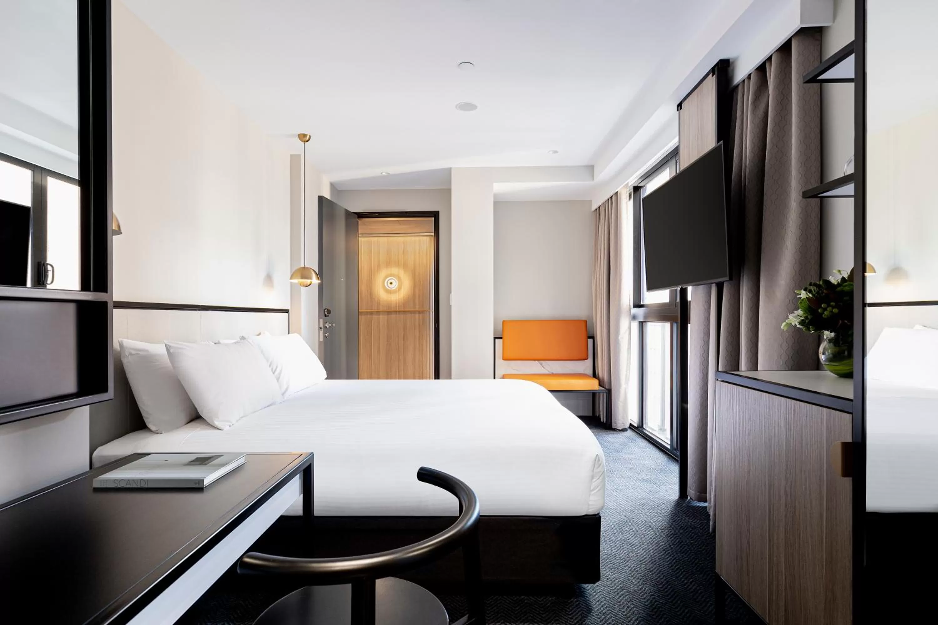 Bed in Brady Hotels Jones Lane