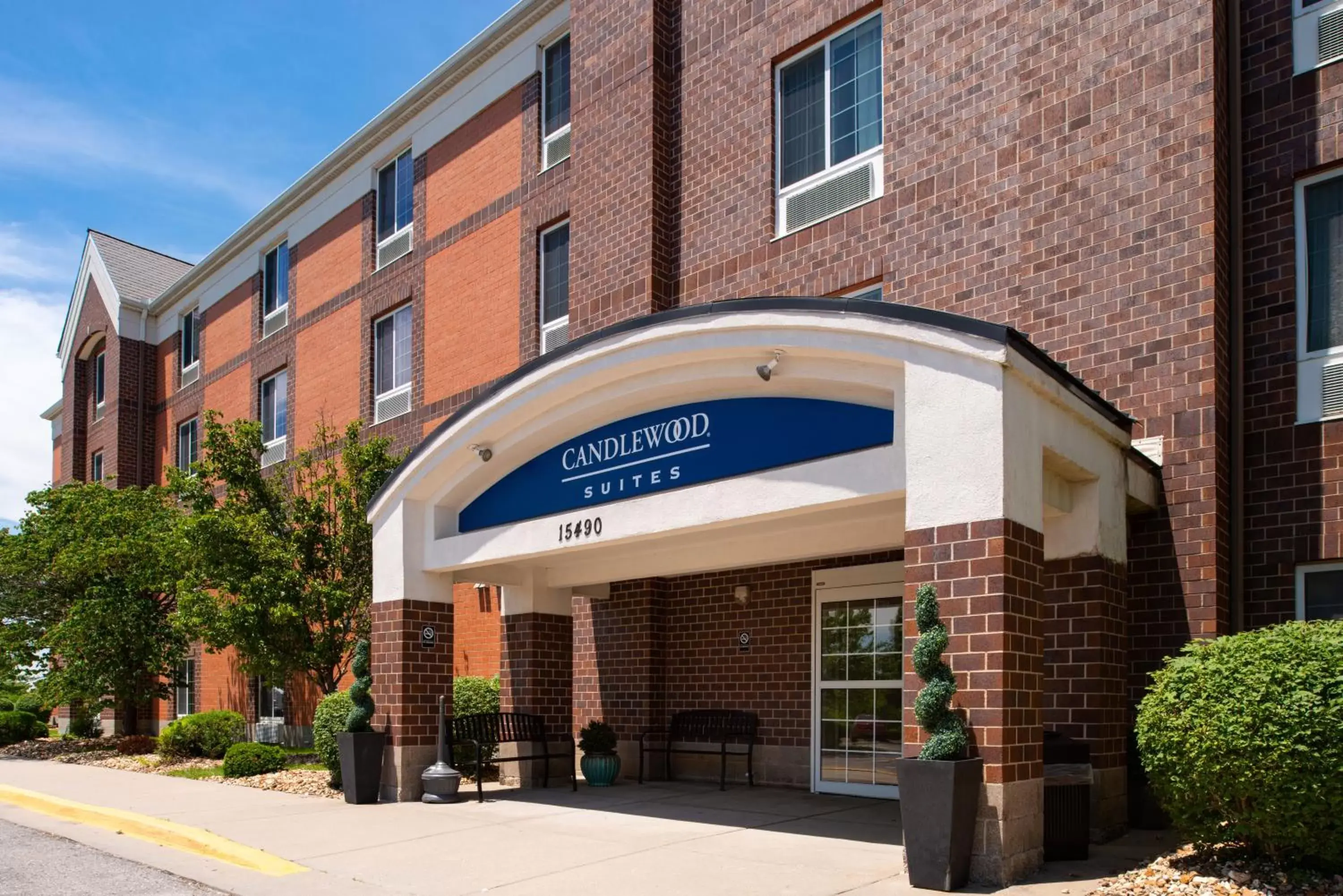 Property building in Candlewood Suites Olathe, an IHG Hotel