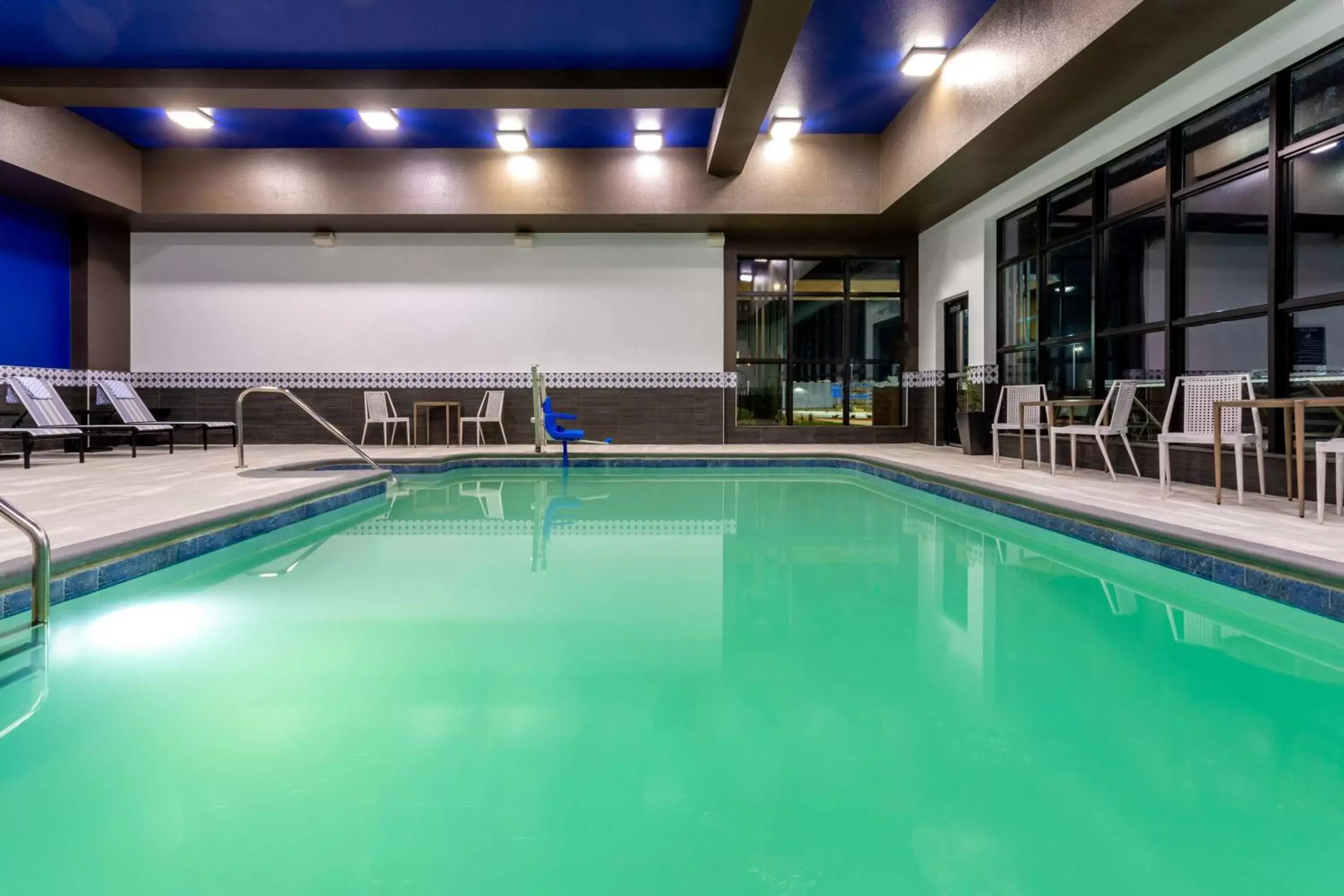 Pool view, Swimming Pool in Hilton Garden Inn Hays, KS