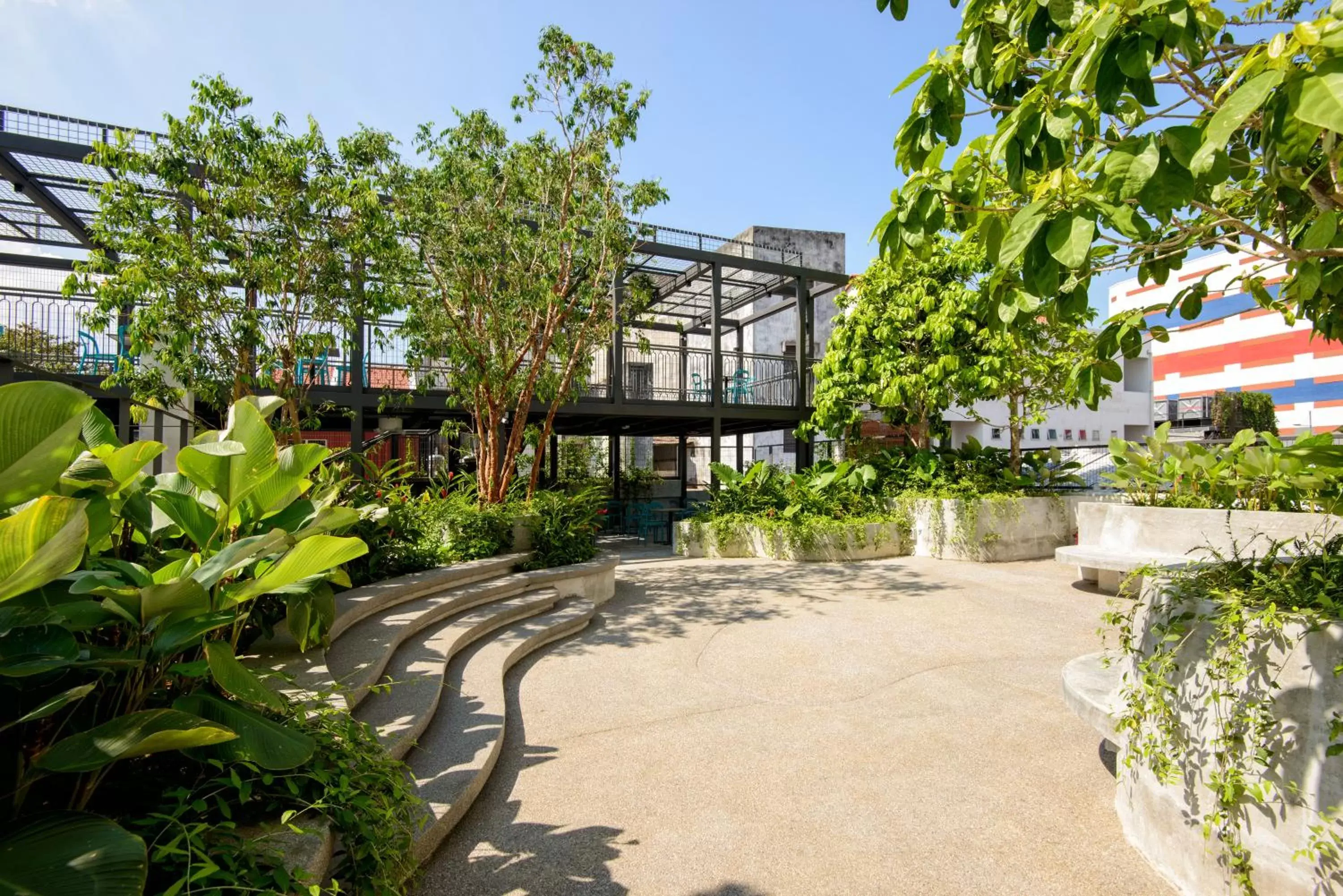 Garden, Property Building in SAVV HOTEL