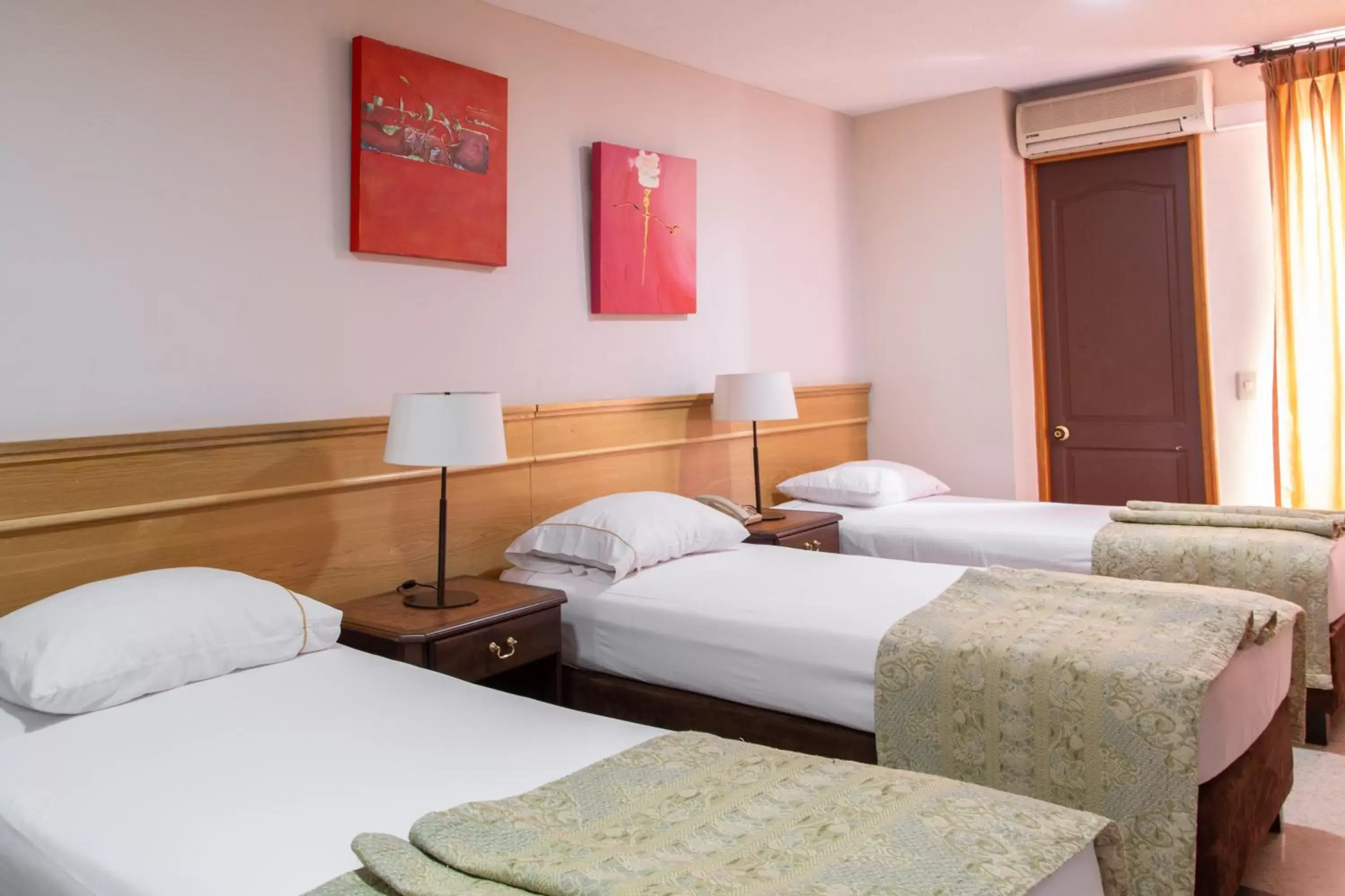 Bedroom, Bed in Hotel San Pedro del Fuerte