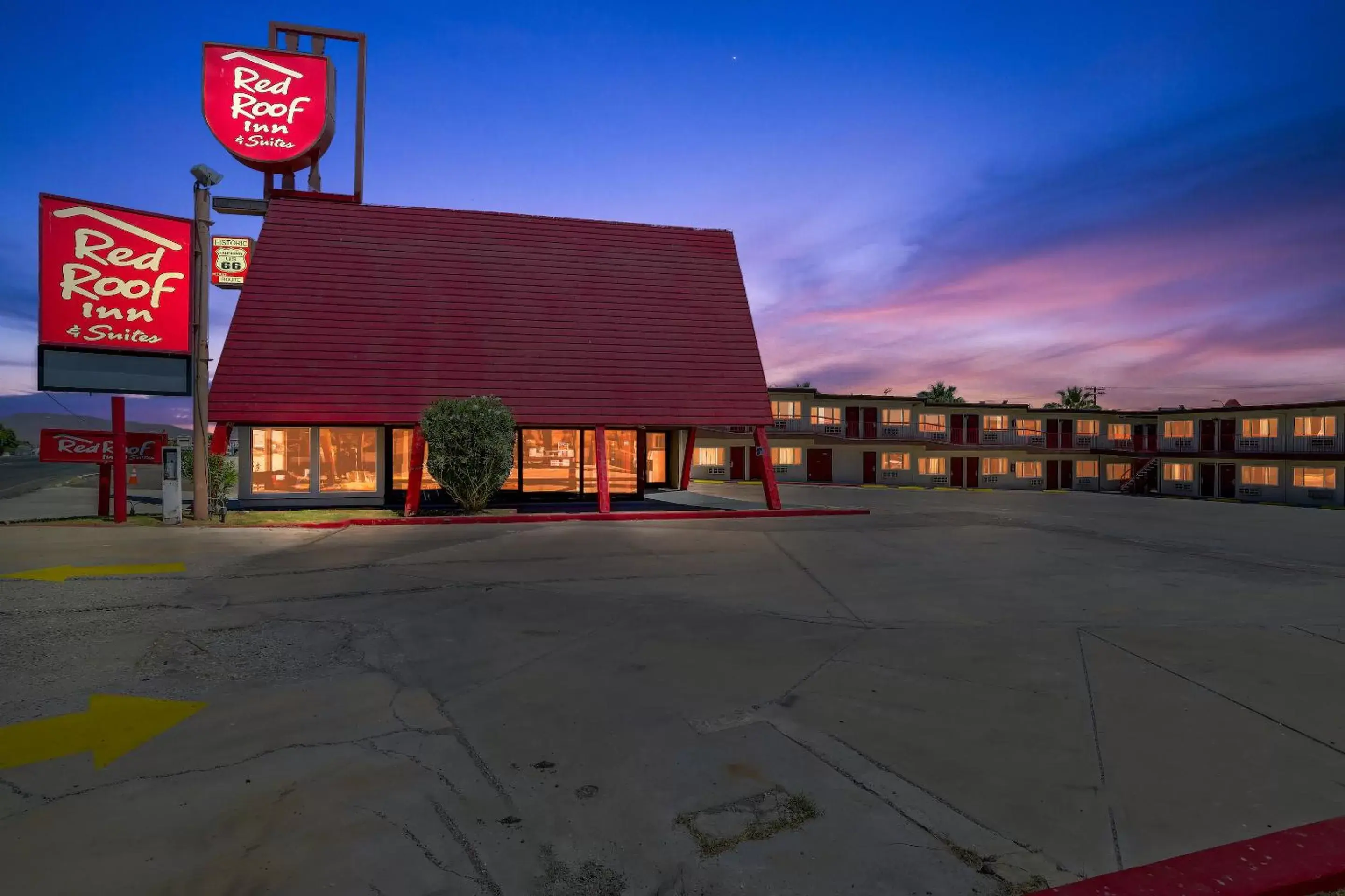 Property Building in Red Roof Inn Needles