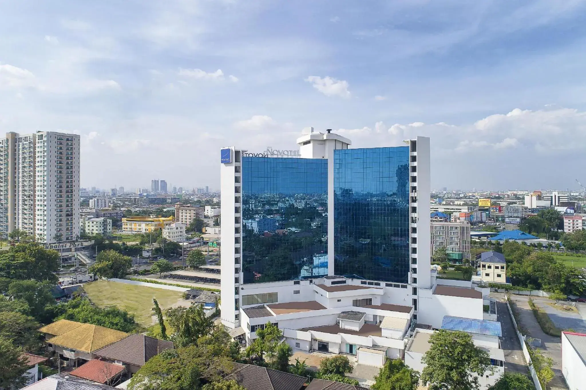 Property building in Novotel Bangkok Bangna