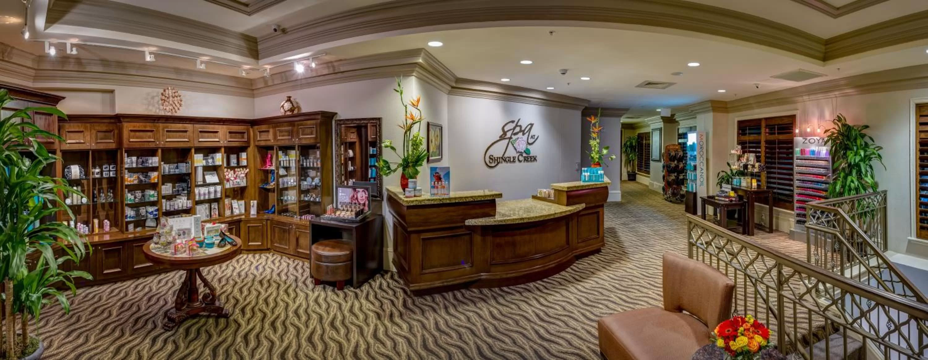 On-site shops in Rosen Shingle Creek Universal Blvd