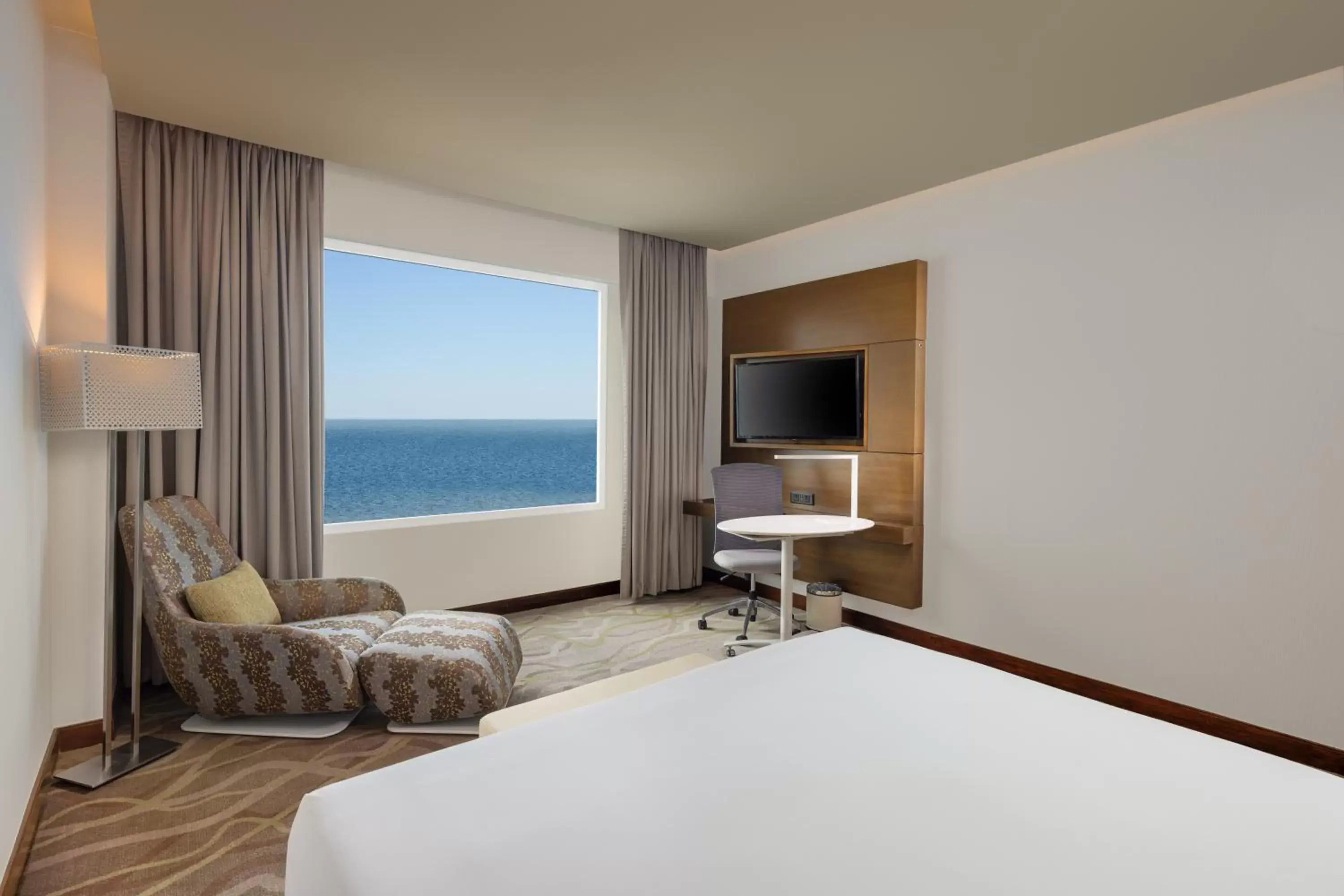 Bed, Sea View in Radisson Hotel Colombo