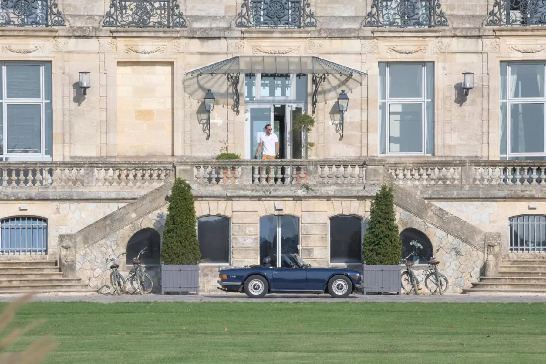 Facade/entrance, Property Building in Château Grattequina Hôtel