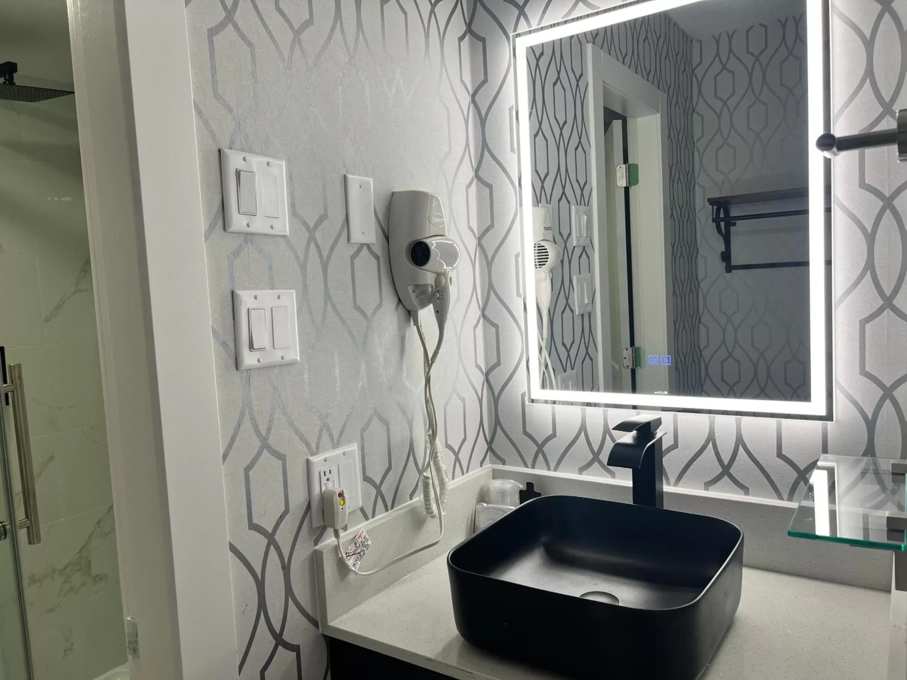 Bathroom in The Vic, Ascend Hotel Collection