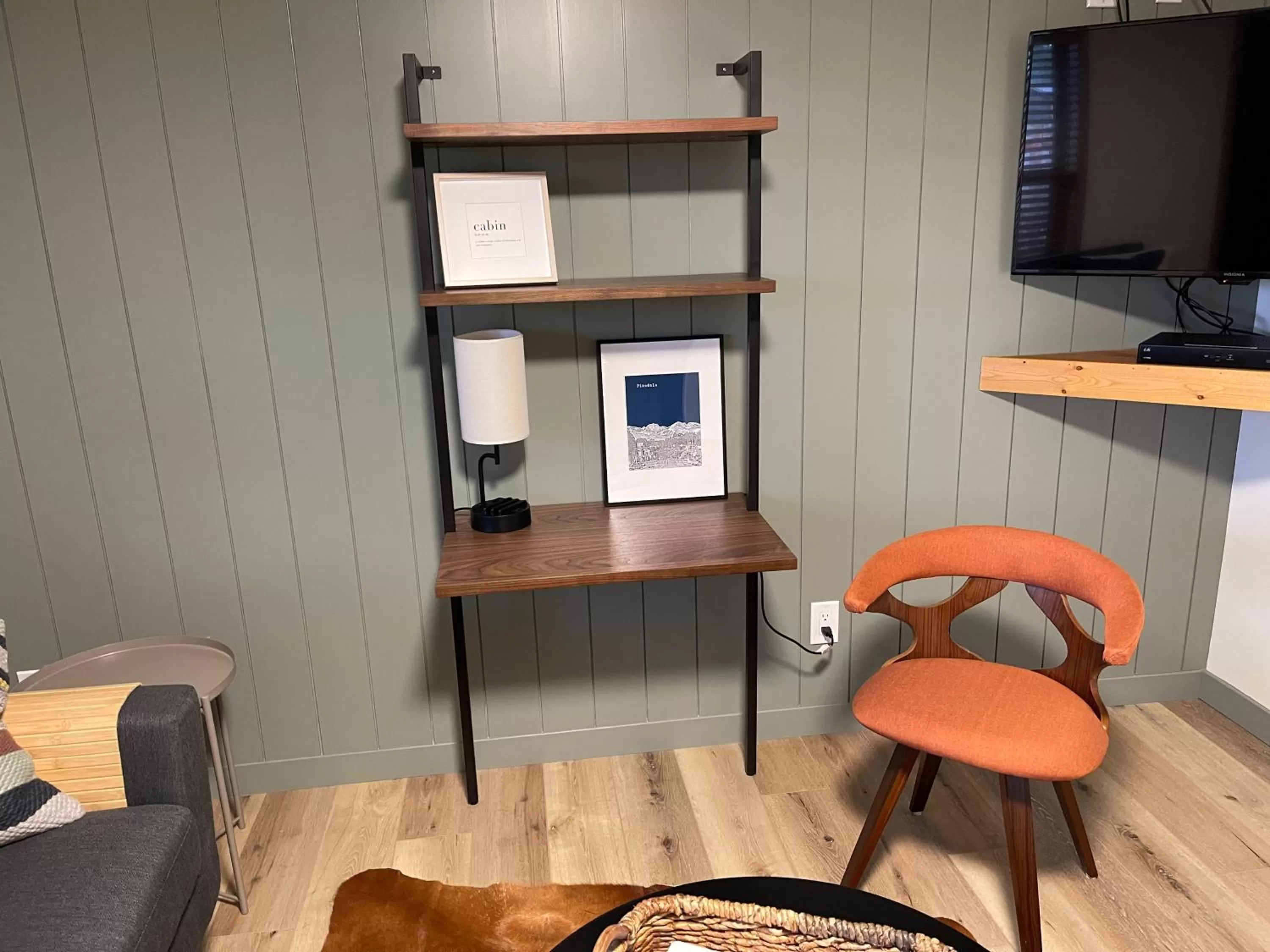 TV and multimedia in Pinedale Cozy Cabins