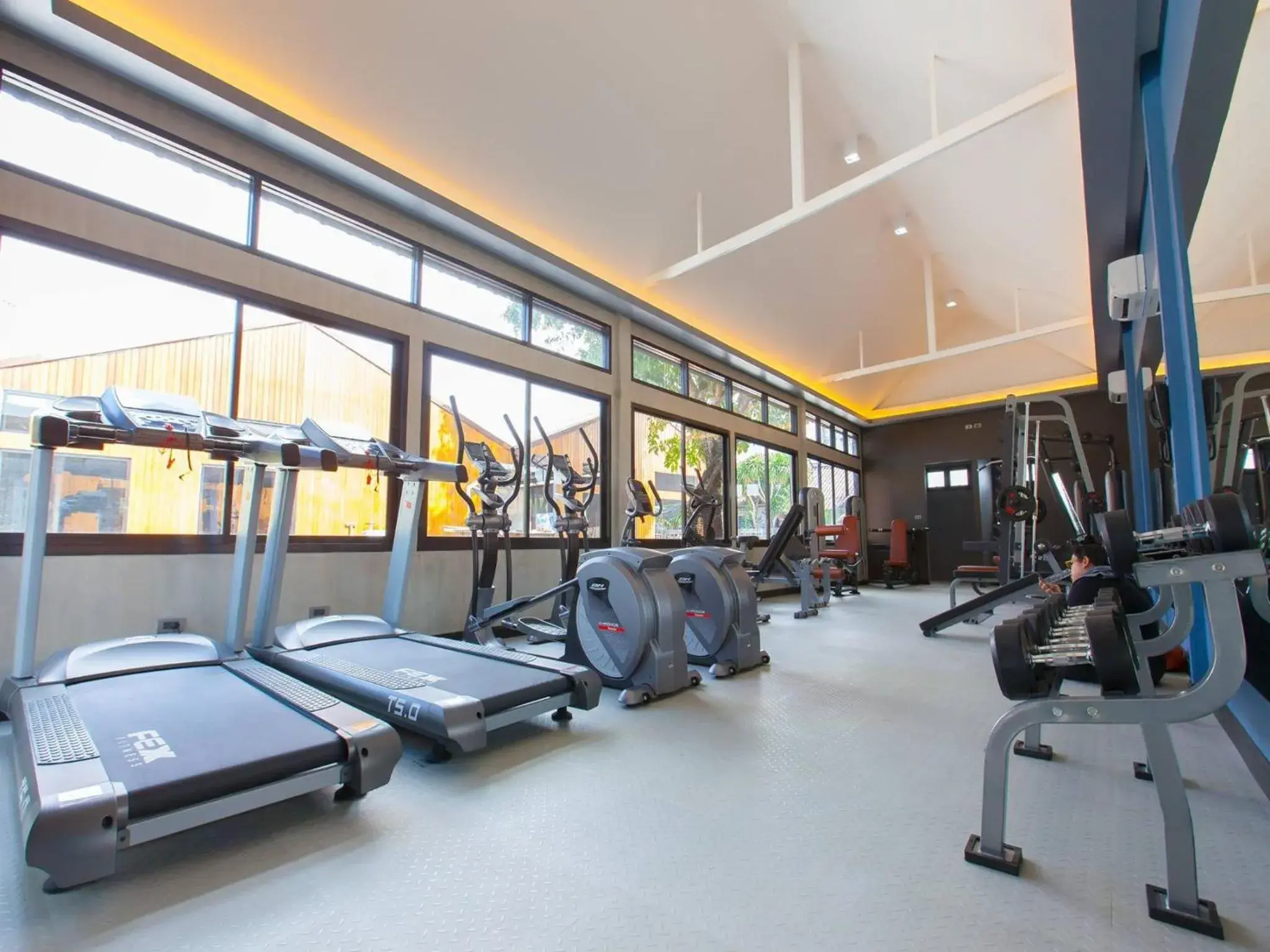 Fitness centre/facilities, Fitness Center/Facilities in Loft Mania Boutique Hotel (SHA Extra Plus)