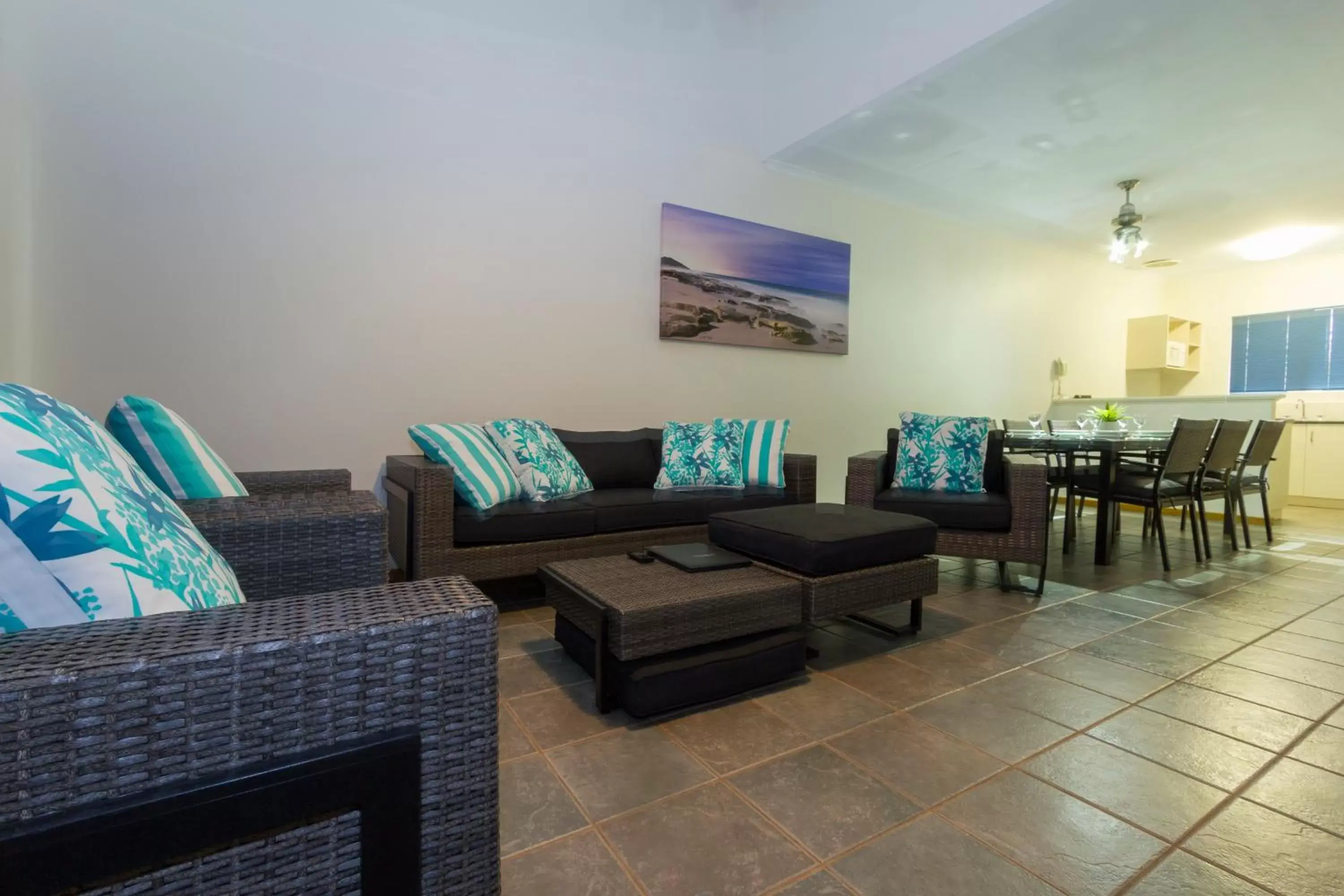 Living room, Seating Area in Broome Beach Resort - Cable Beach, Broome