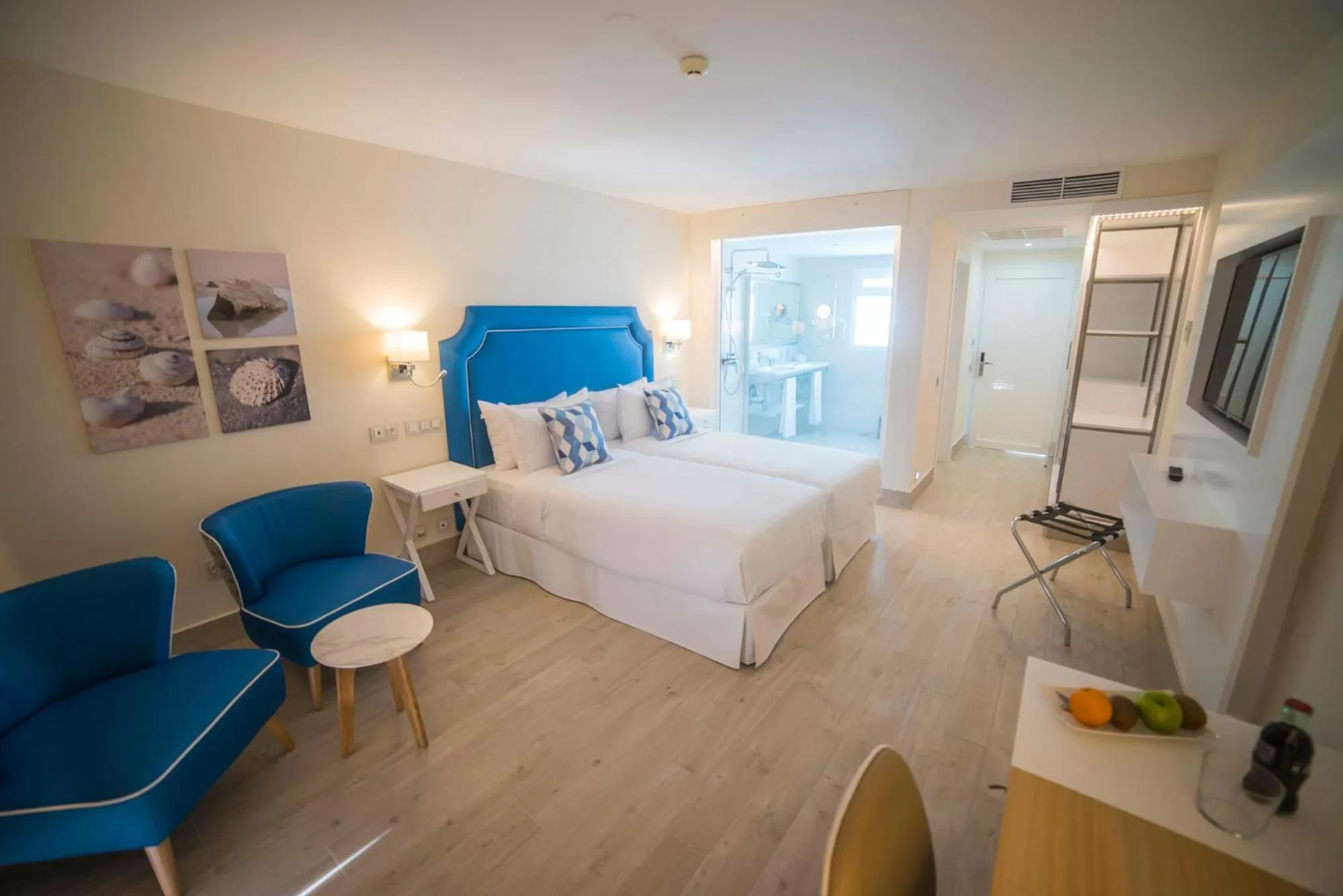 TV and multimedia, Bed in Hotel Boutique TAO Caleta Mar