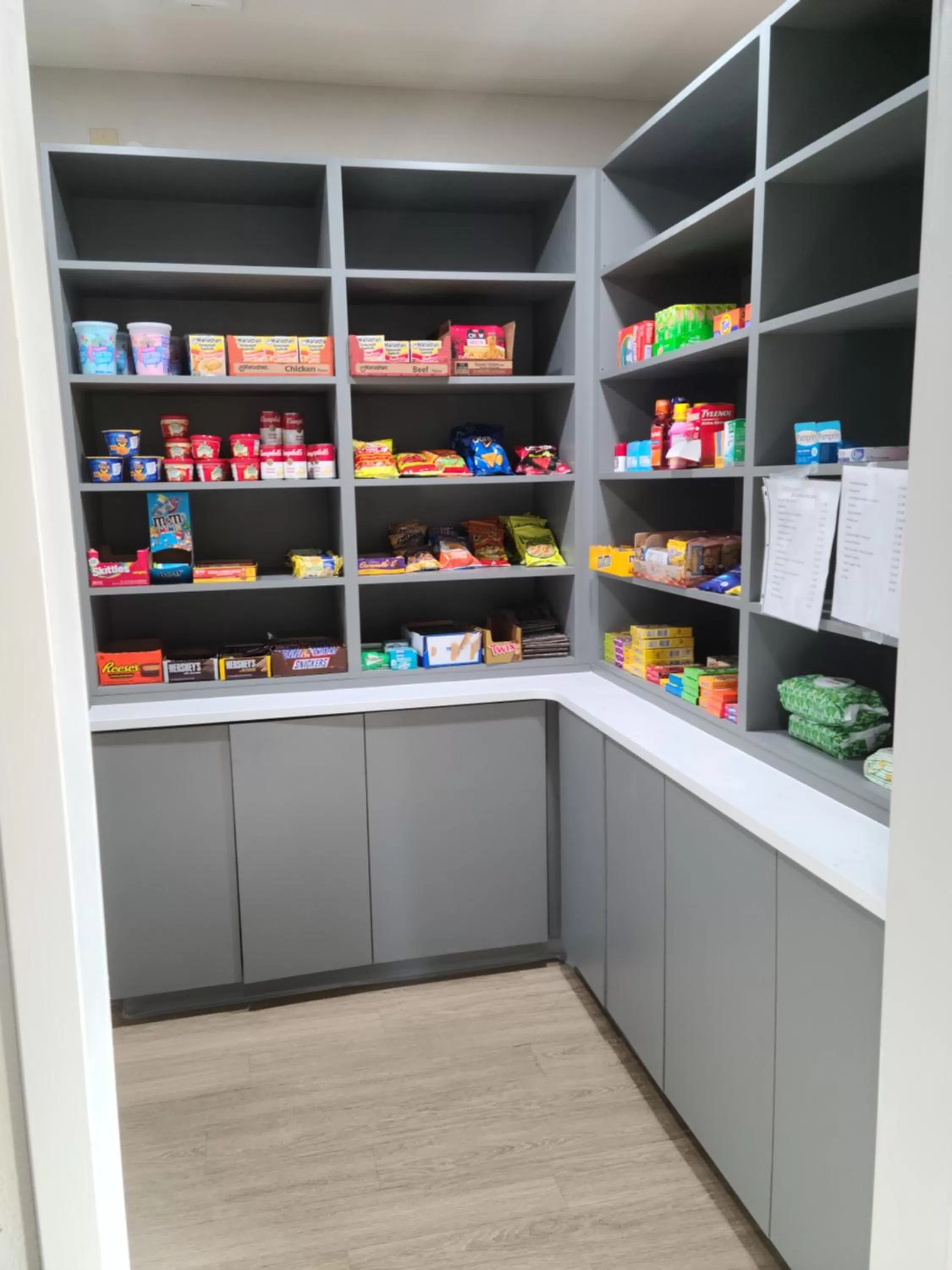 Supermarket/grocery shop in Comfort Inn & Suites Shelbyville