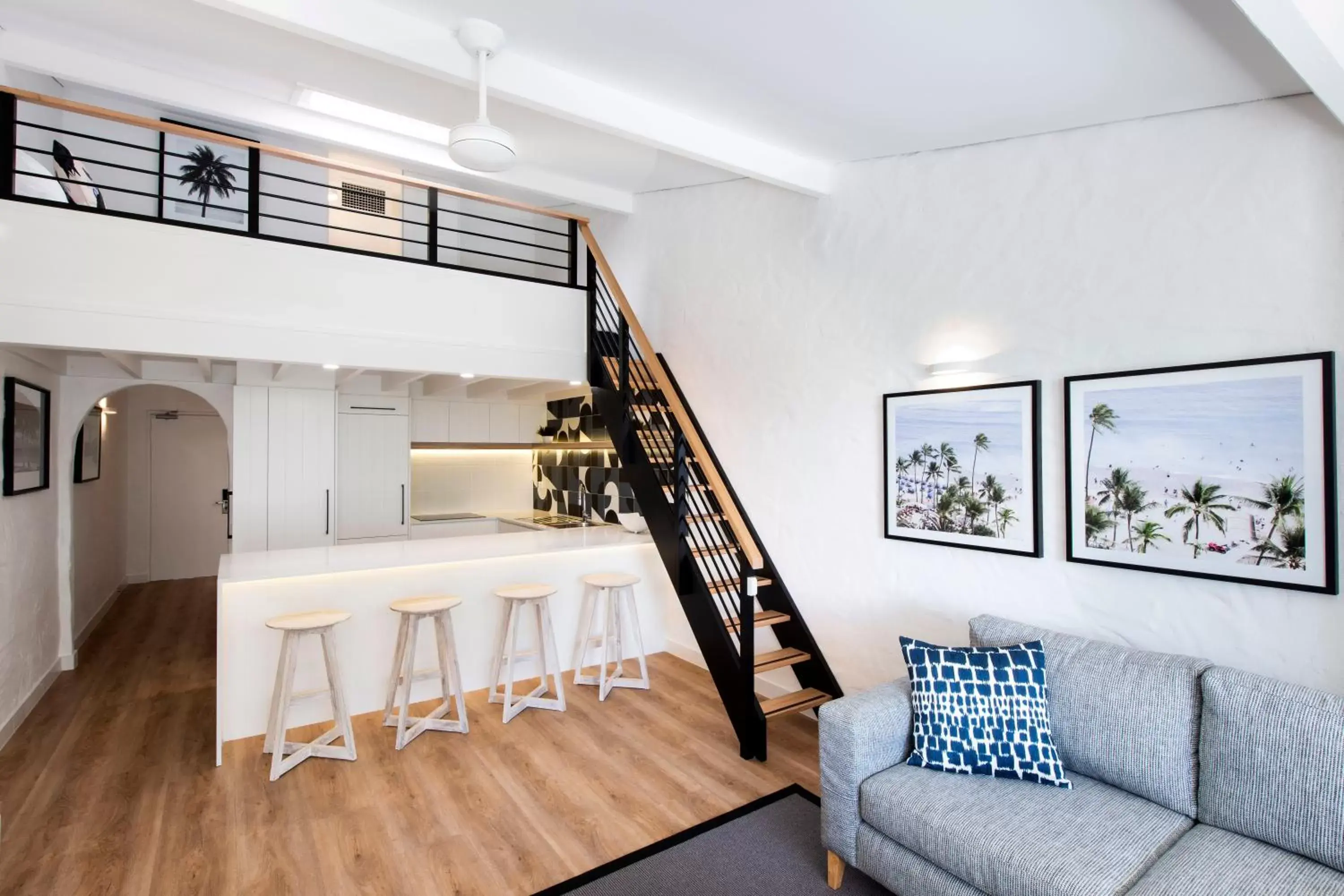 Living room, Seating Area in SandCastles Noosa