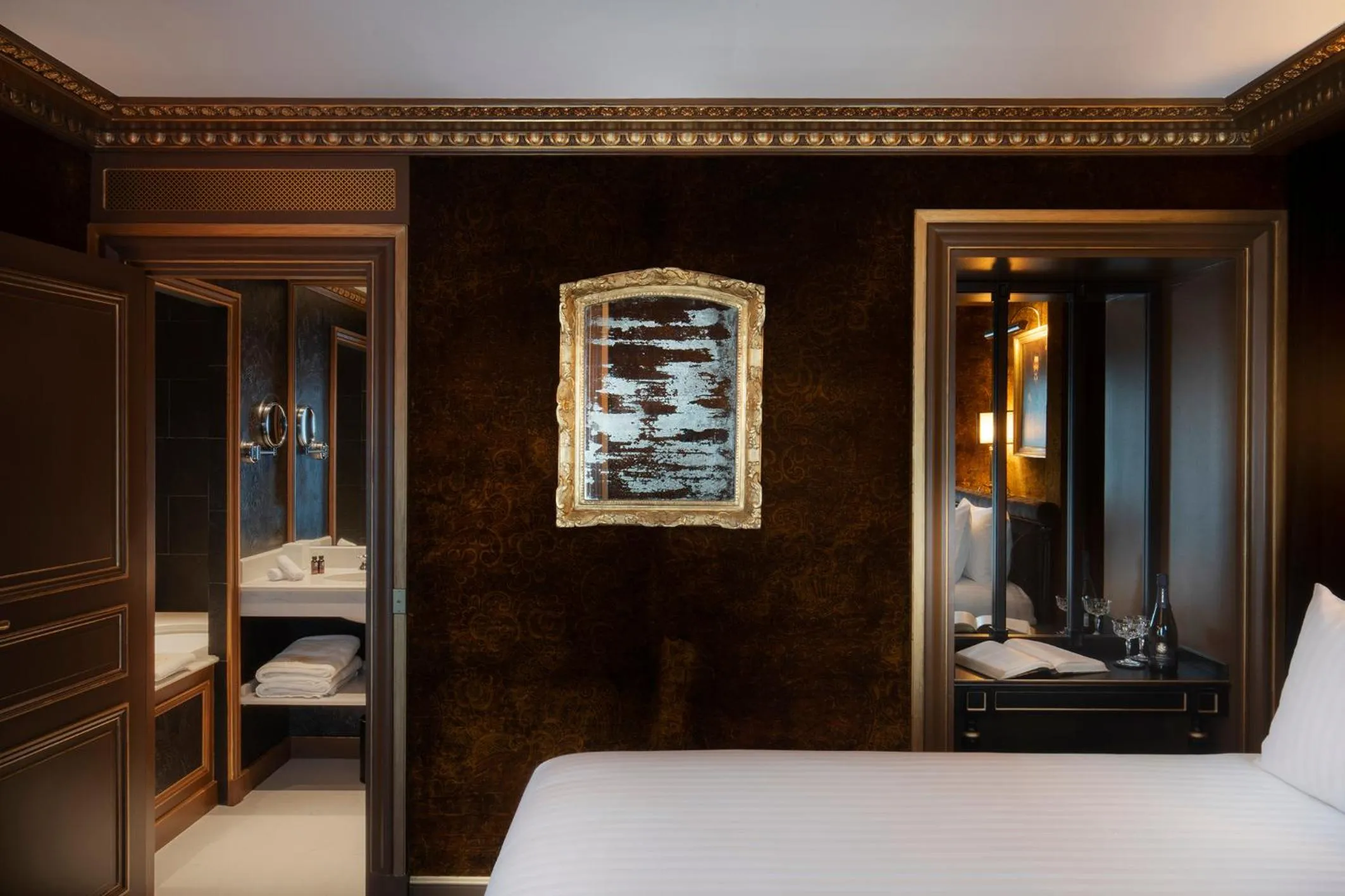 Decorative detail, Bed in Maison Proust, Hotel & Spa La Mer